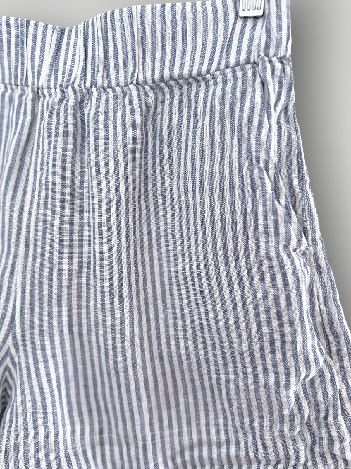 abbey short - denim stripe linen