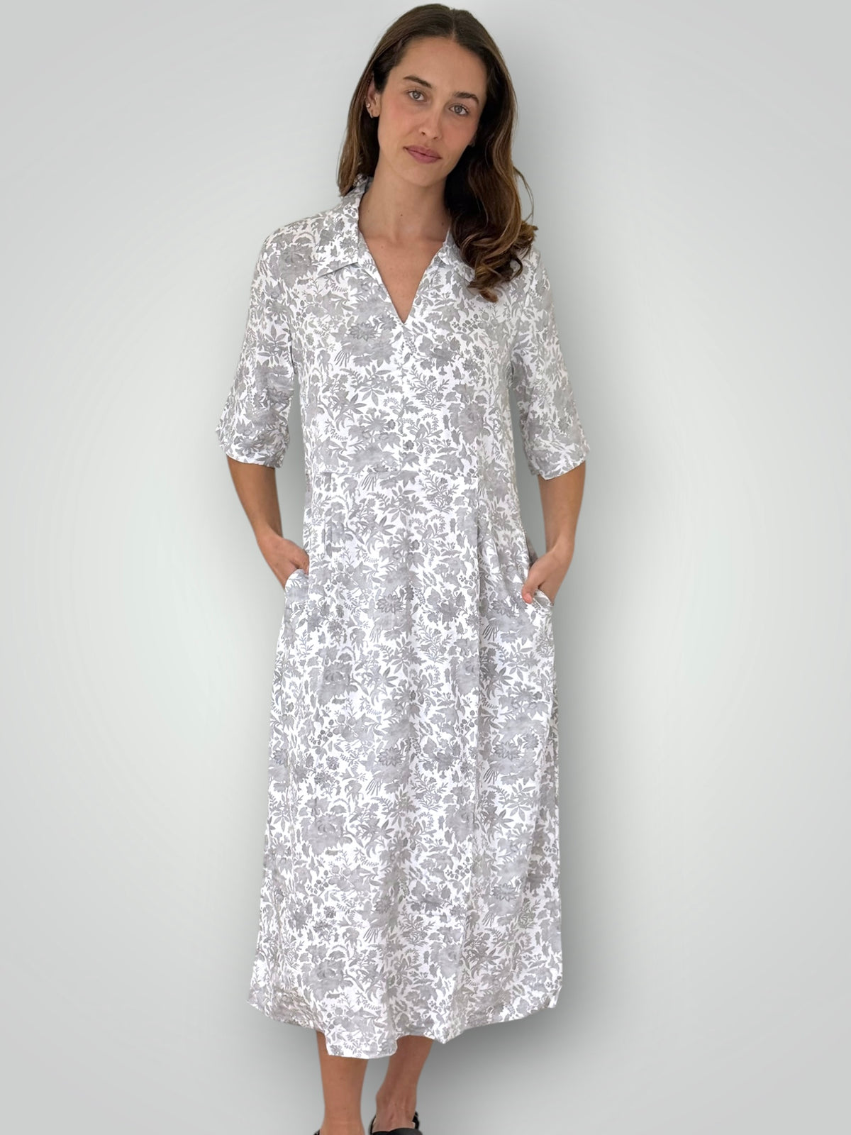 leonie dress-grey floral print