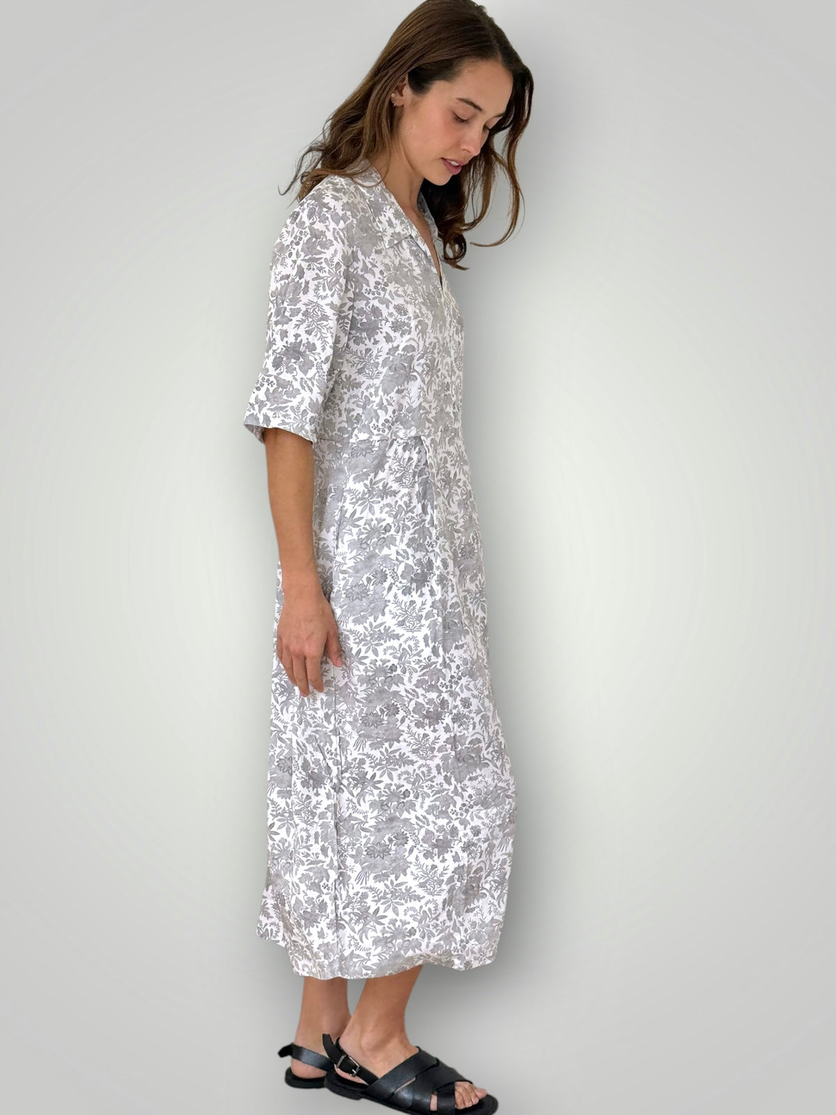 leonie dress-grey floral print