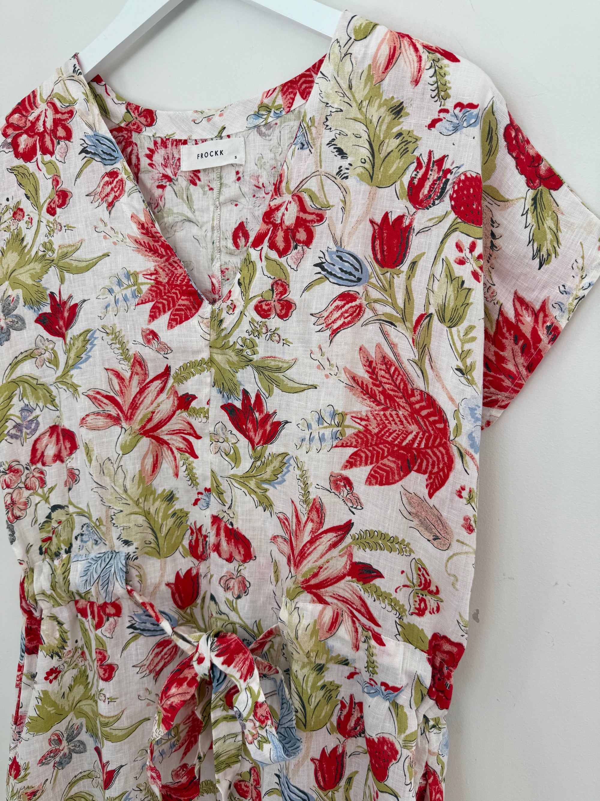 harper dress mid length - festive flower linen Apparel