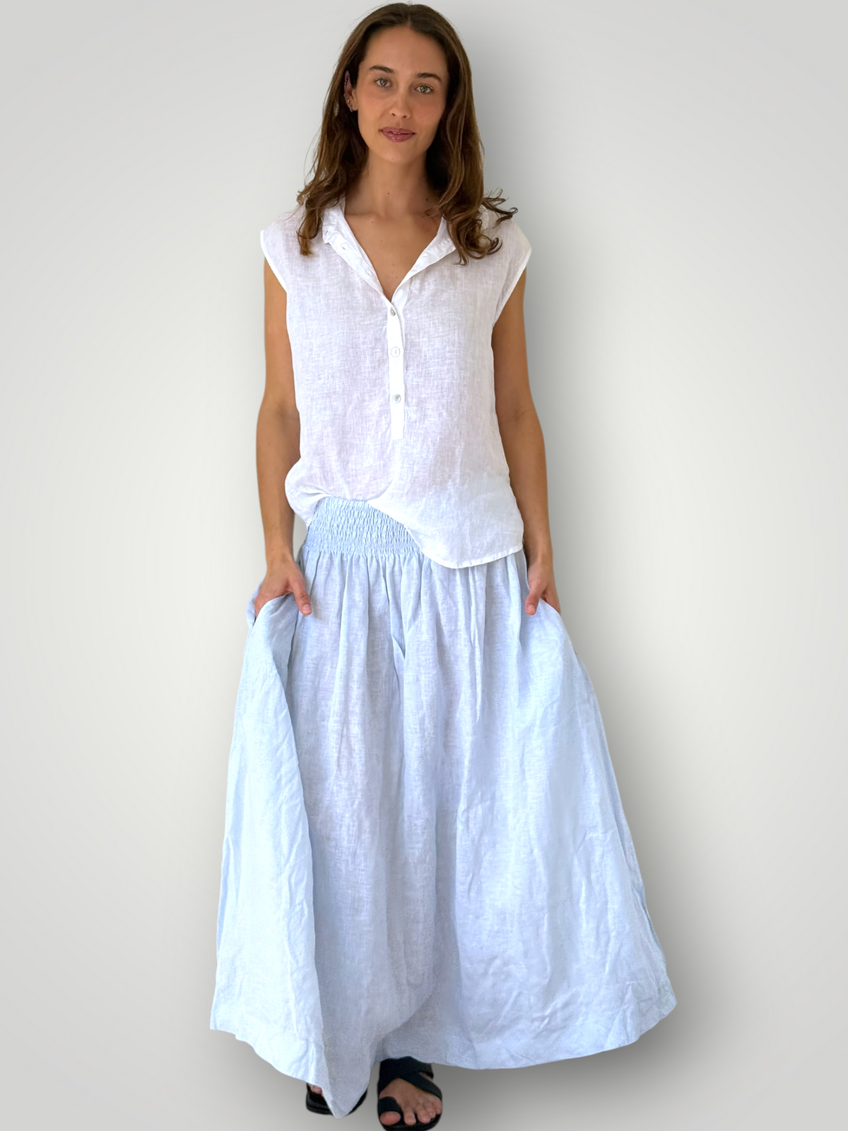 lulu skirt - soft blue linen Apparel