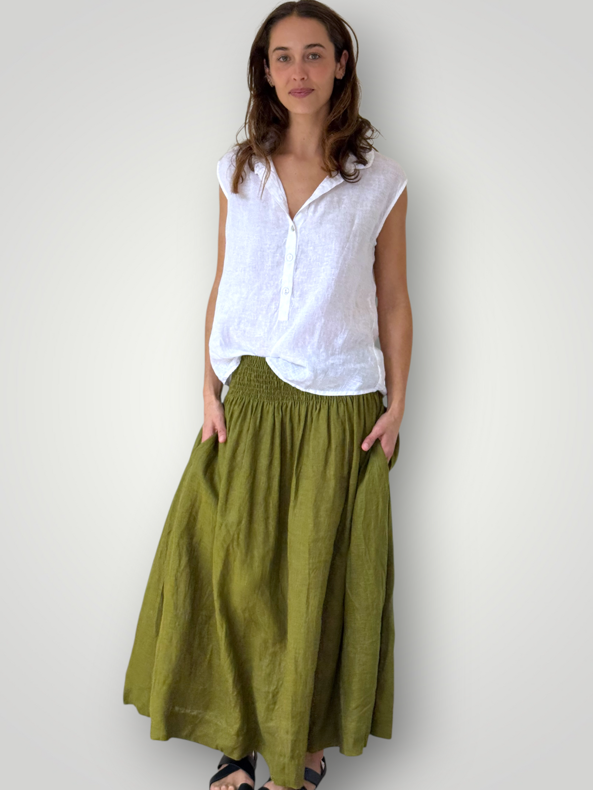 lulu skirt - olive linen Apparel