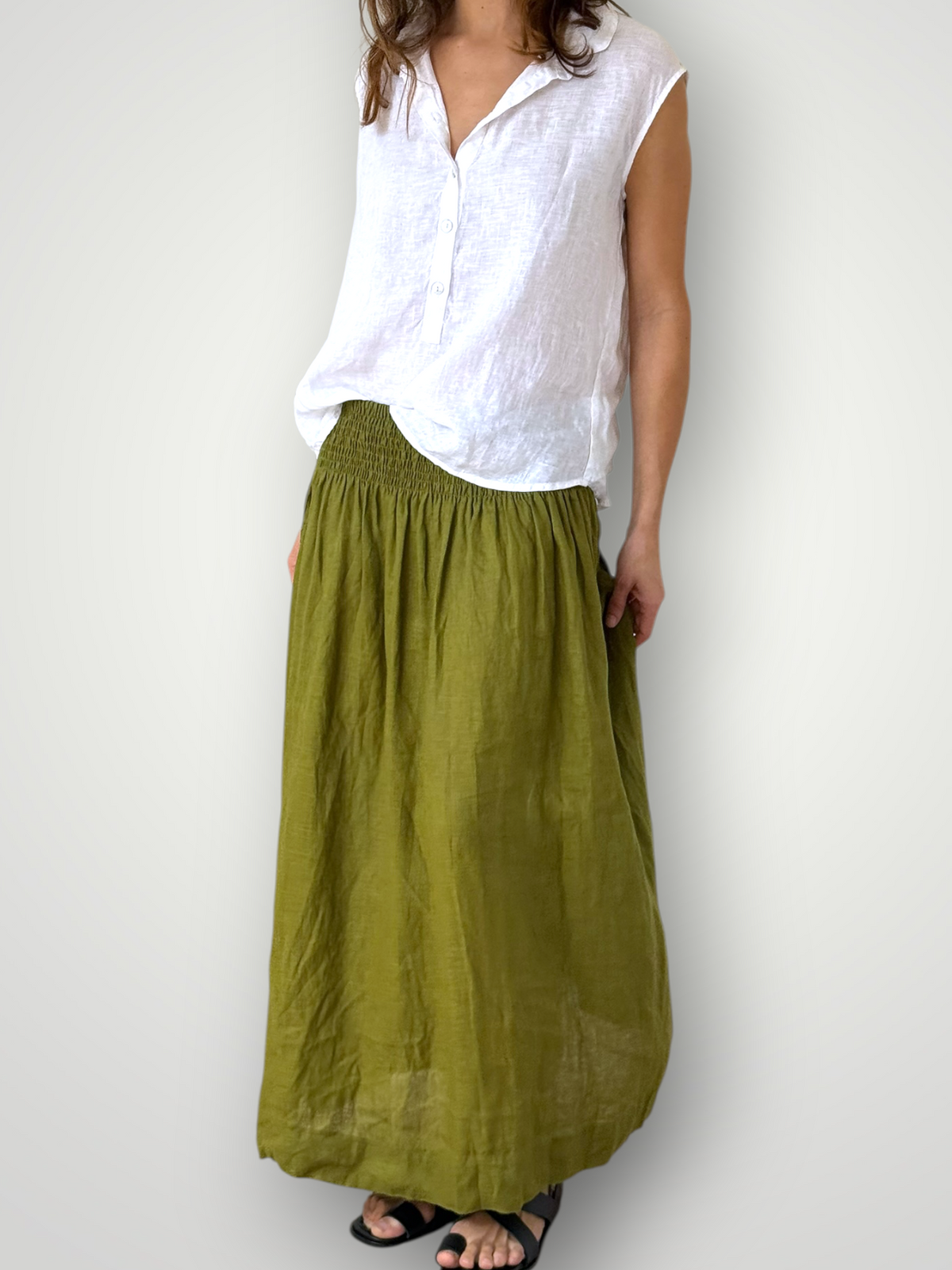 lulu skirt - olive linen Apparel