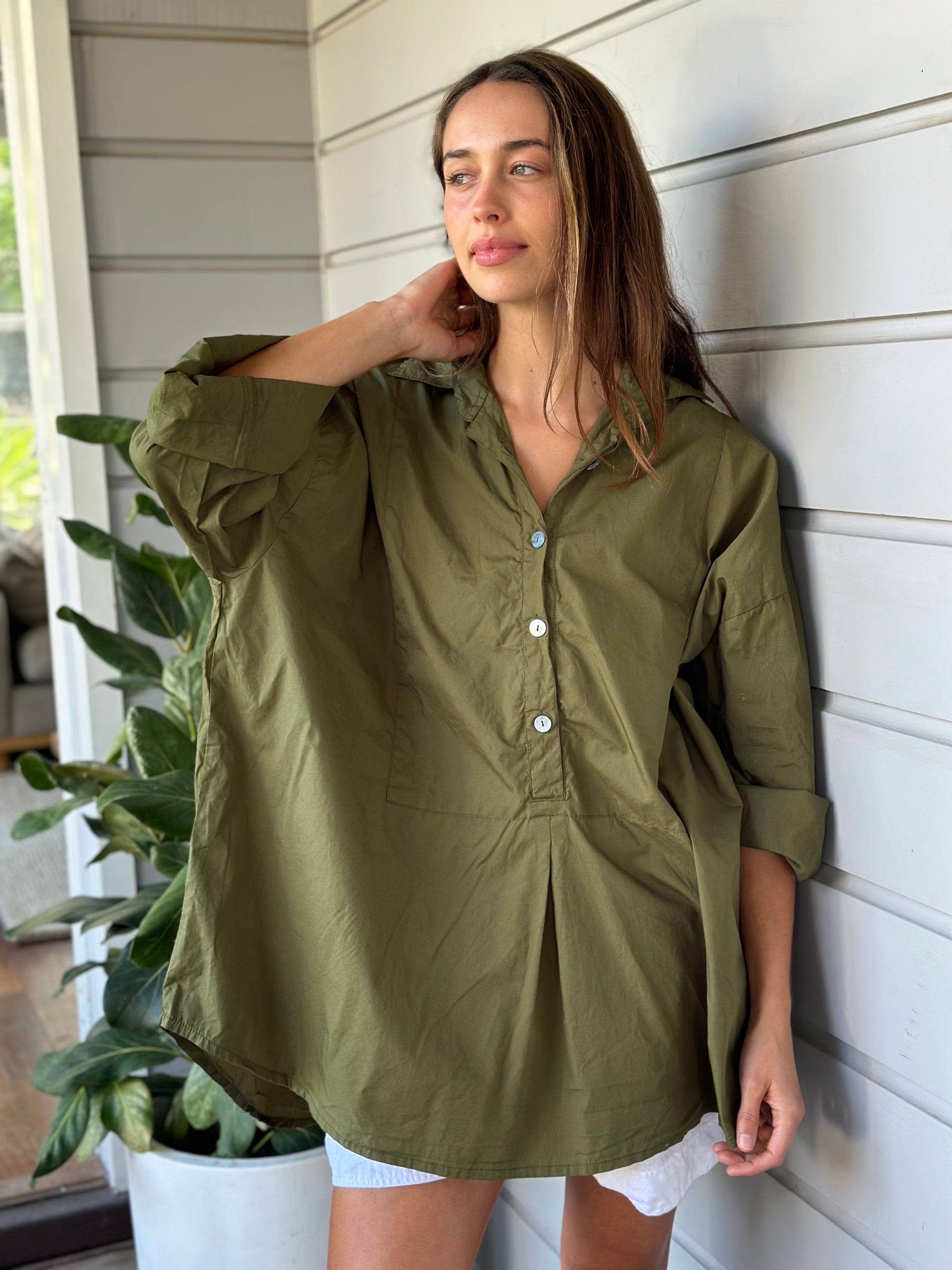 megan shirt - army cotton Apparel  