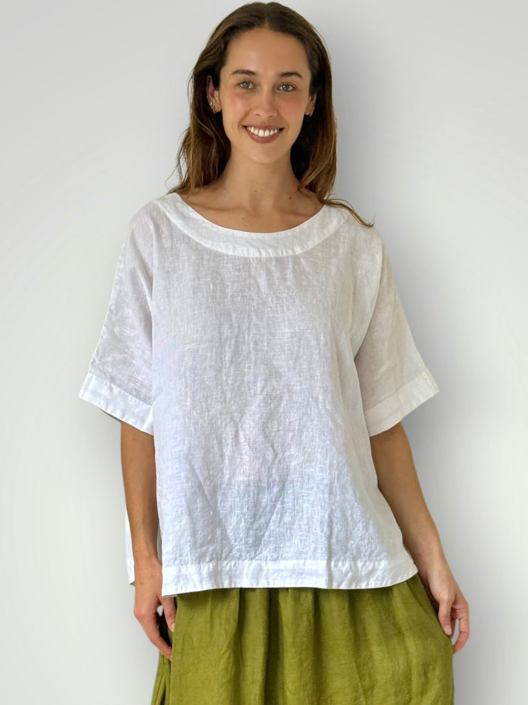 mia top - white linen Apparel