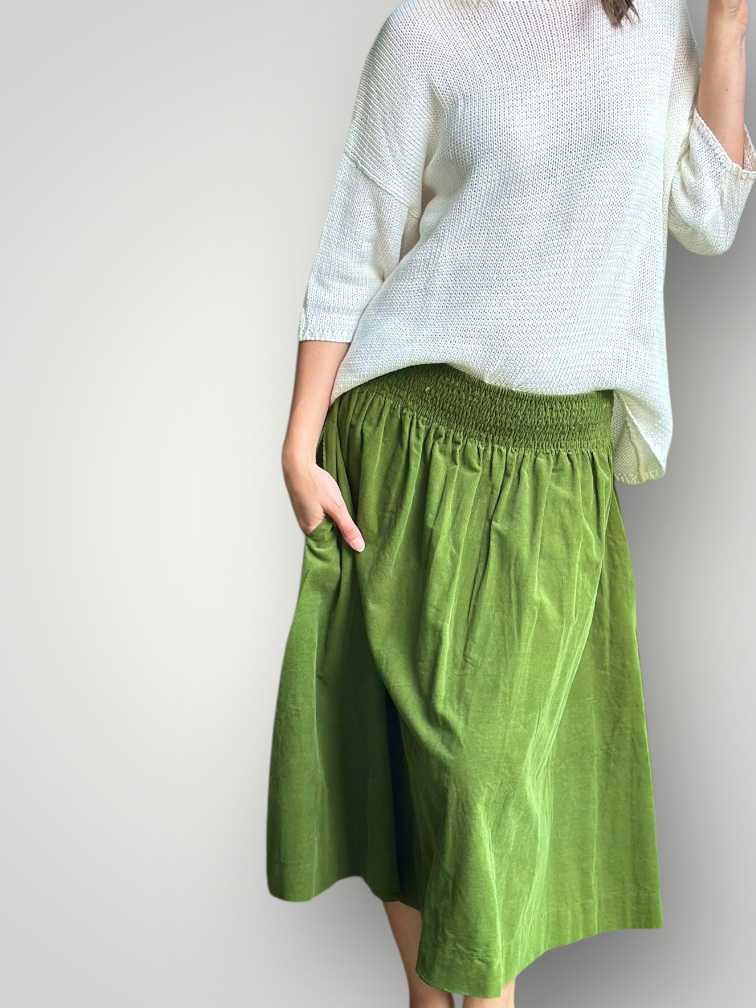 lola skirt - olive cord Apparel