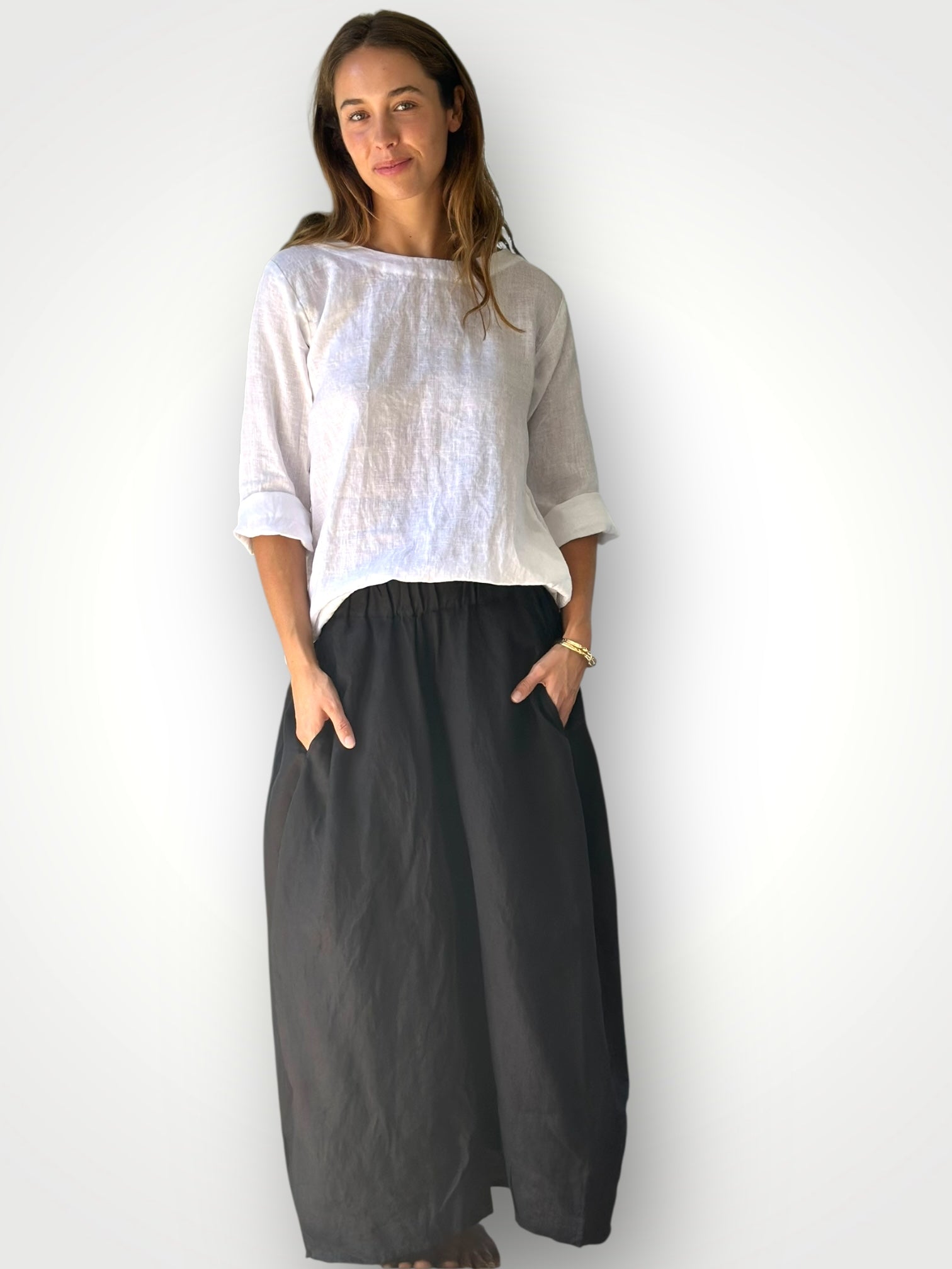 lana skirt - black linen Apparel