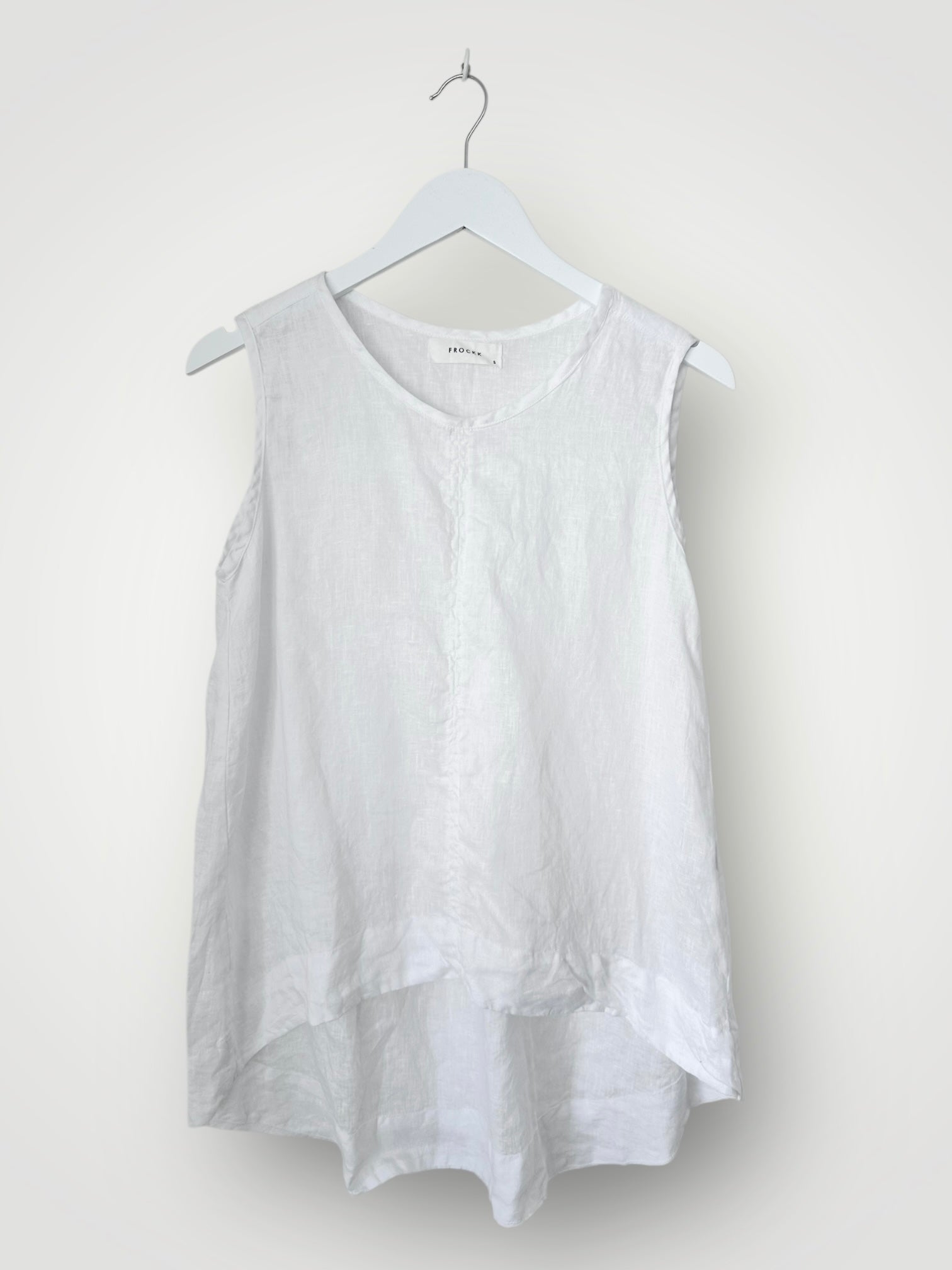 morgan top-white linen Apparel