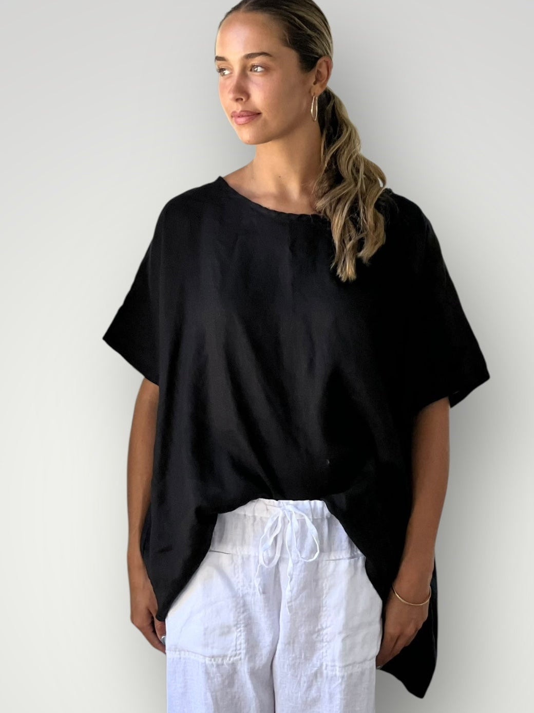 rachael top - black linen Apparel