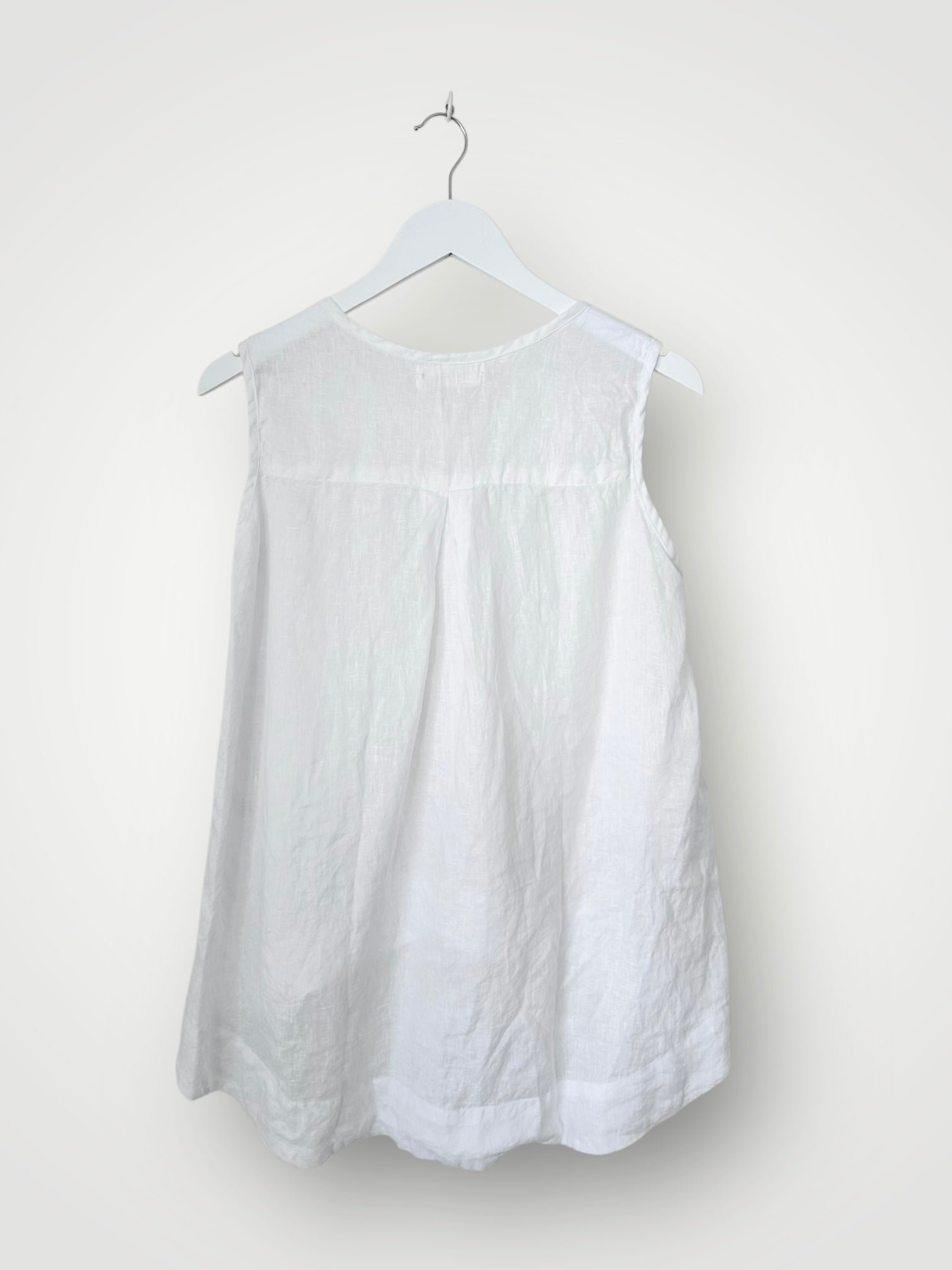 morgan top-white linen Apparel