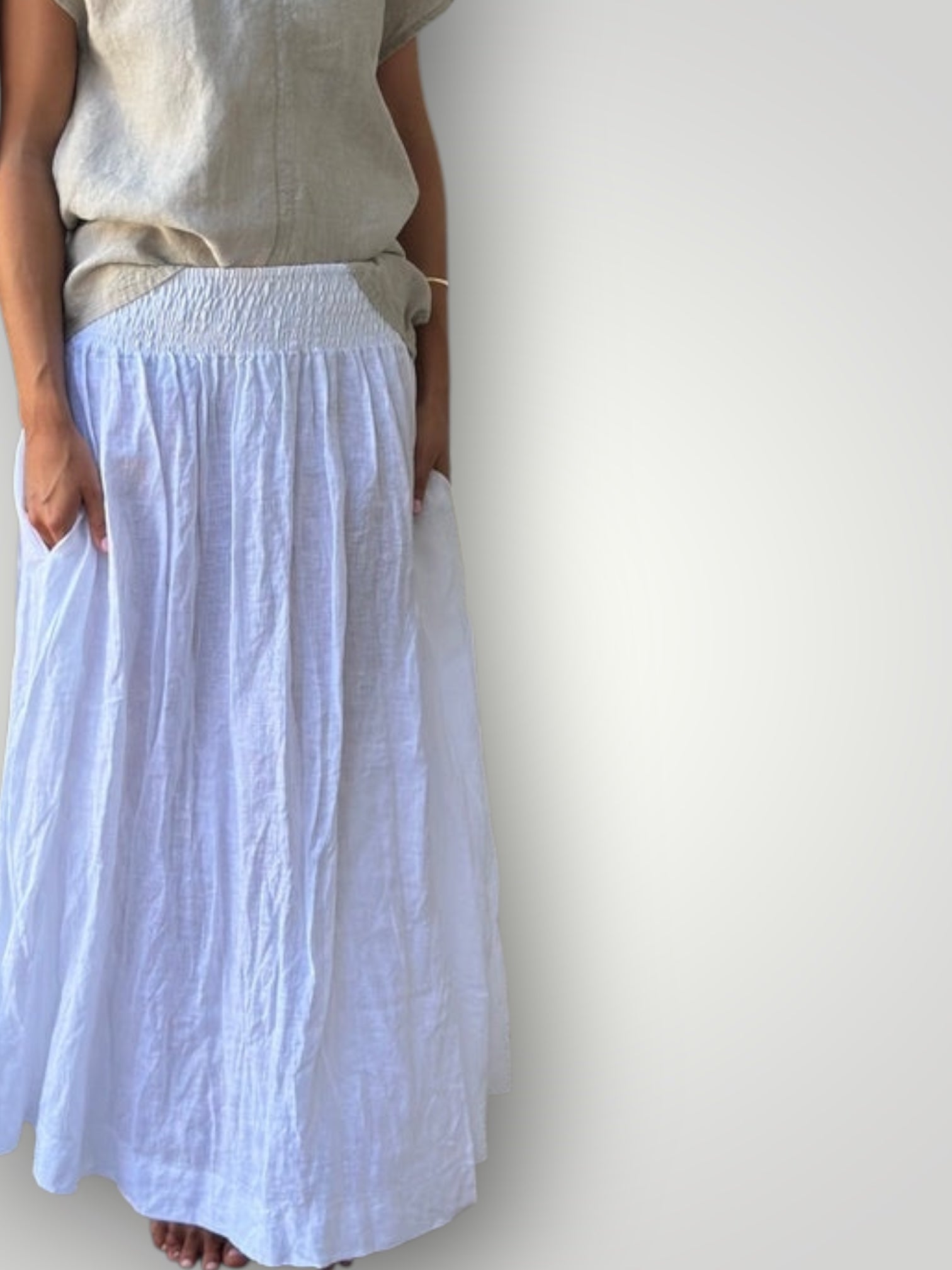 lulu skirt -white linen Apparel