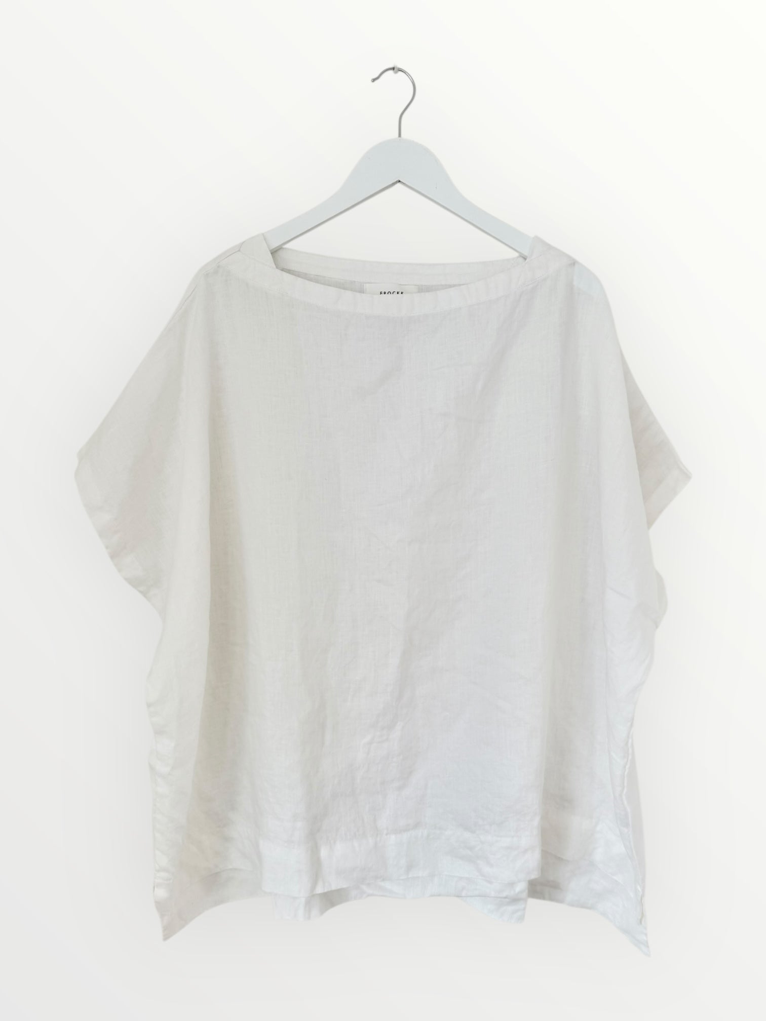 sammy top - white linen Apparel