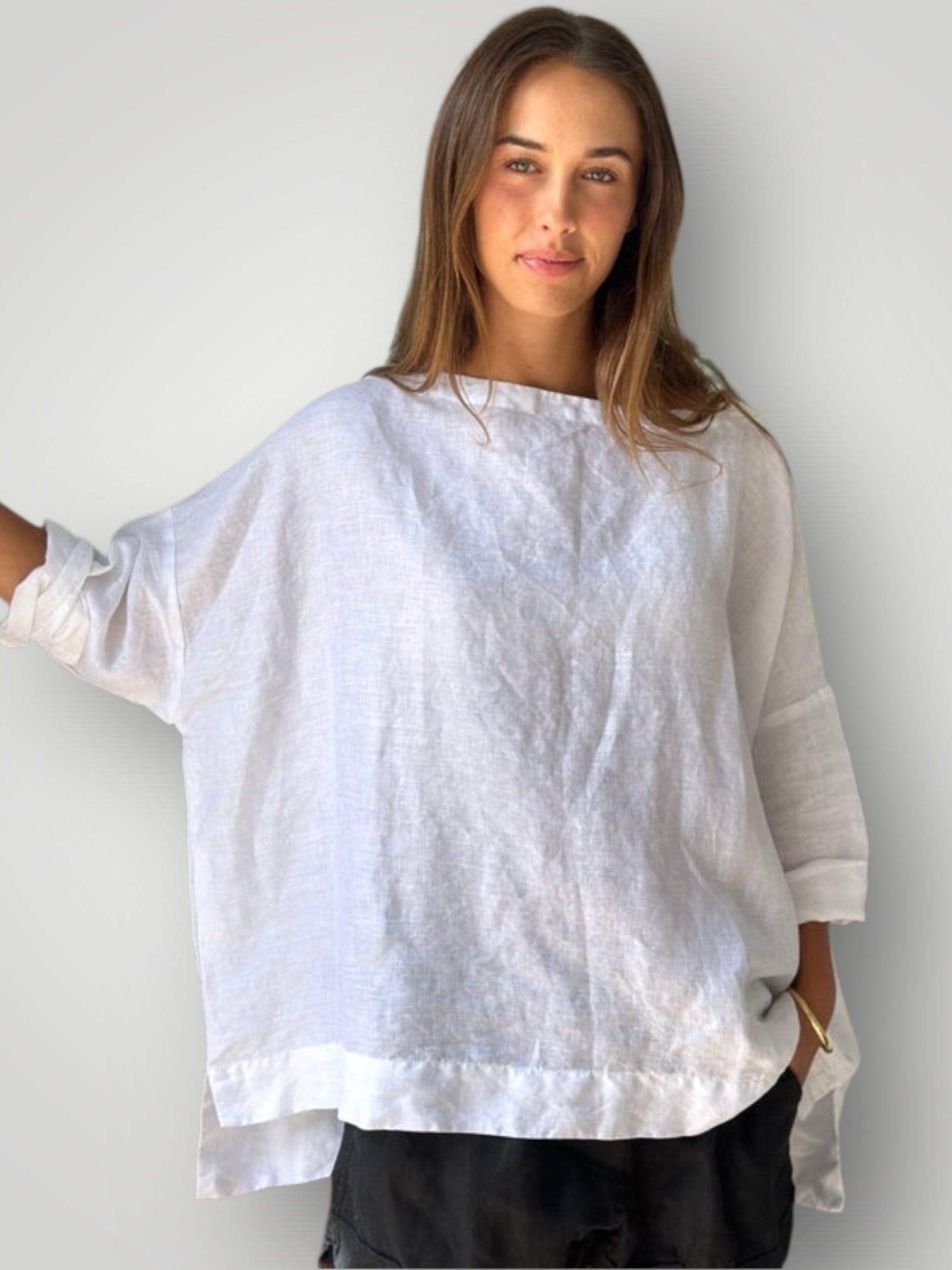 avril top - white linen Apparel