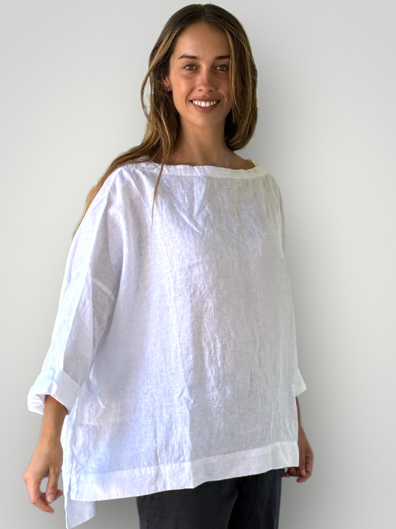 avril top - white linen Apparel