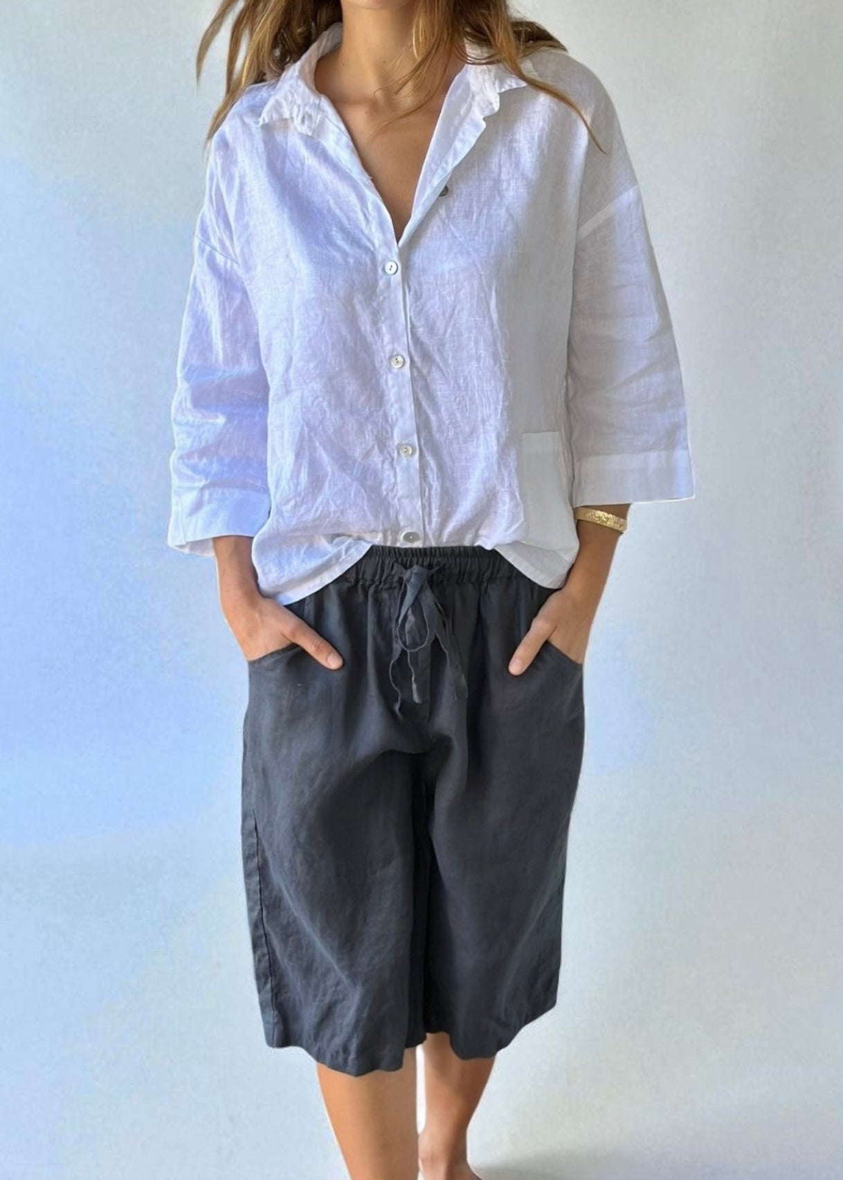 billy short-charcoal linen Apparel