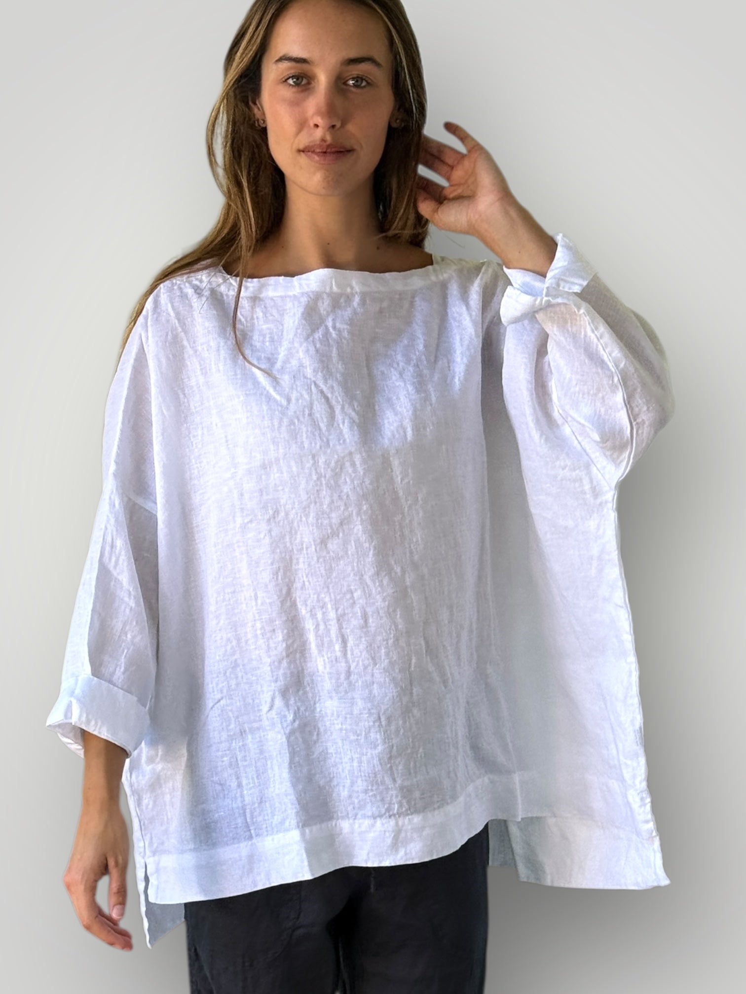 avril top - white linen Apparel