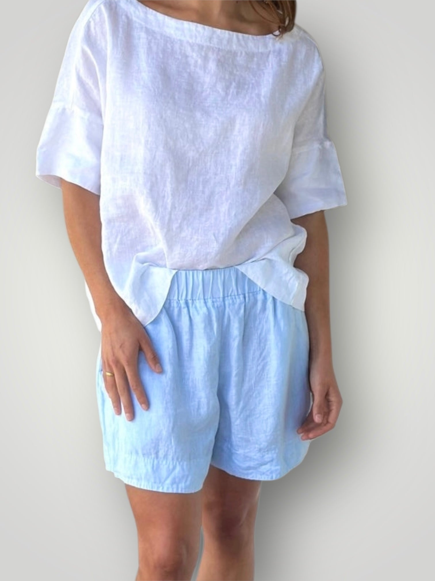 abbey short - soft blue linen Apparel