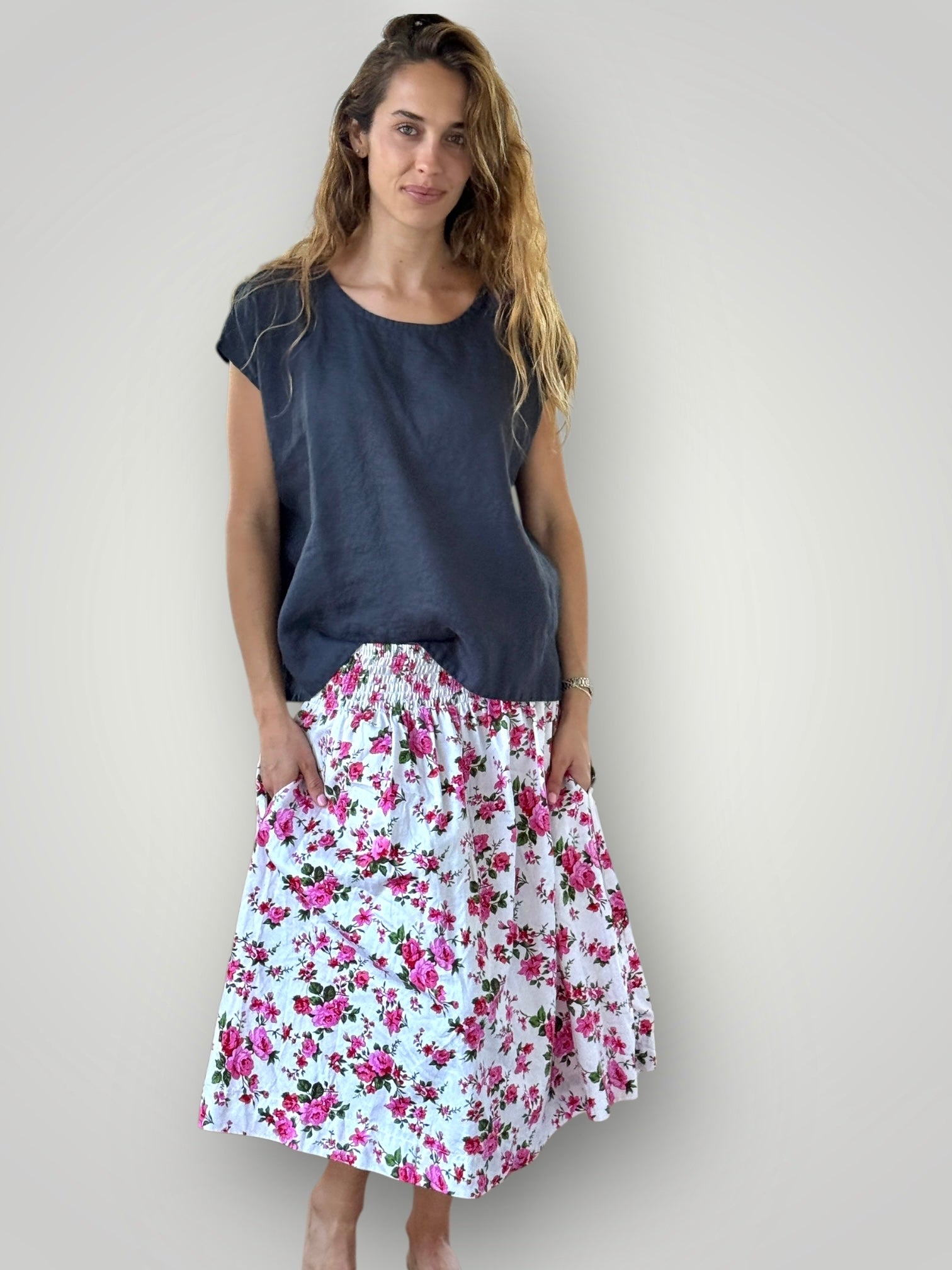 lola skirt - white bouquet Apparel