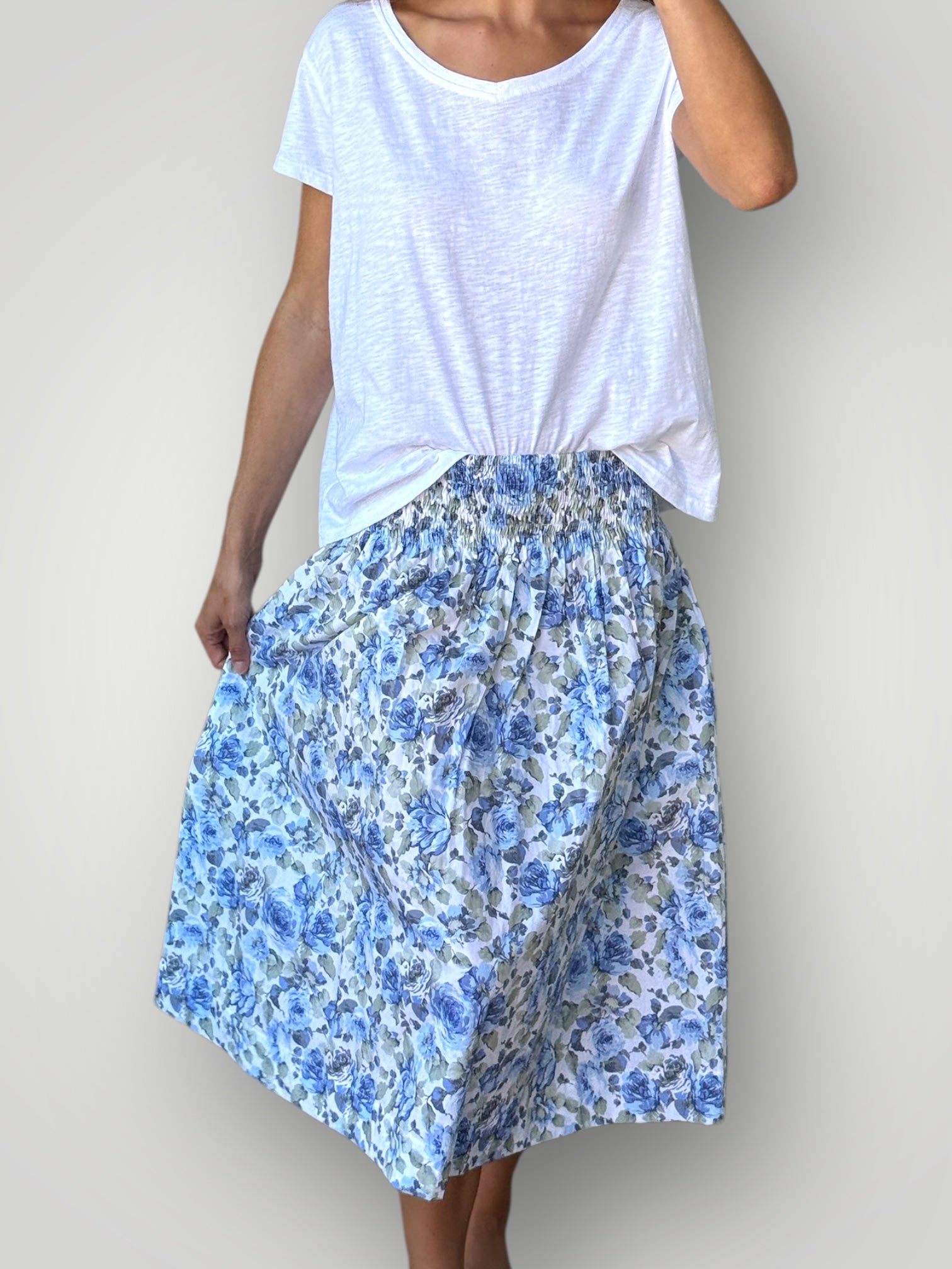 lola skirt - blue floral cotton Apparel