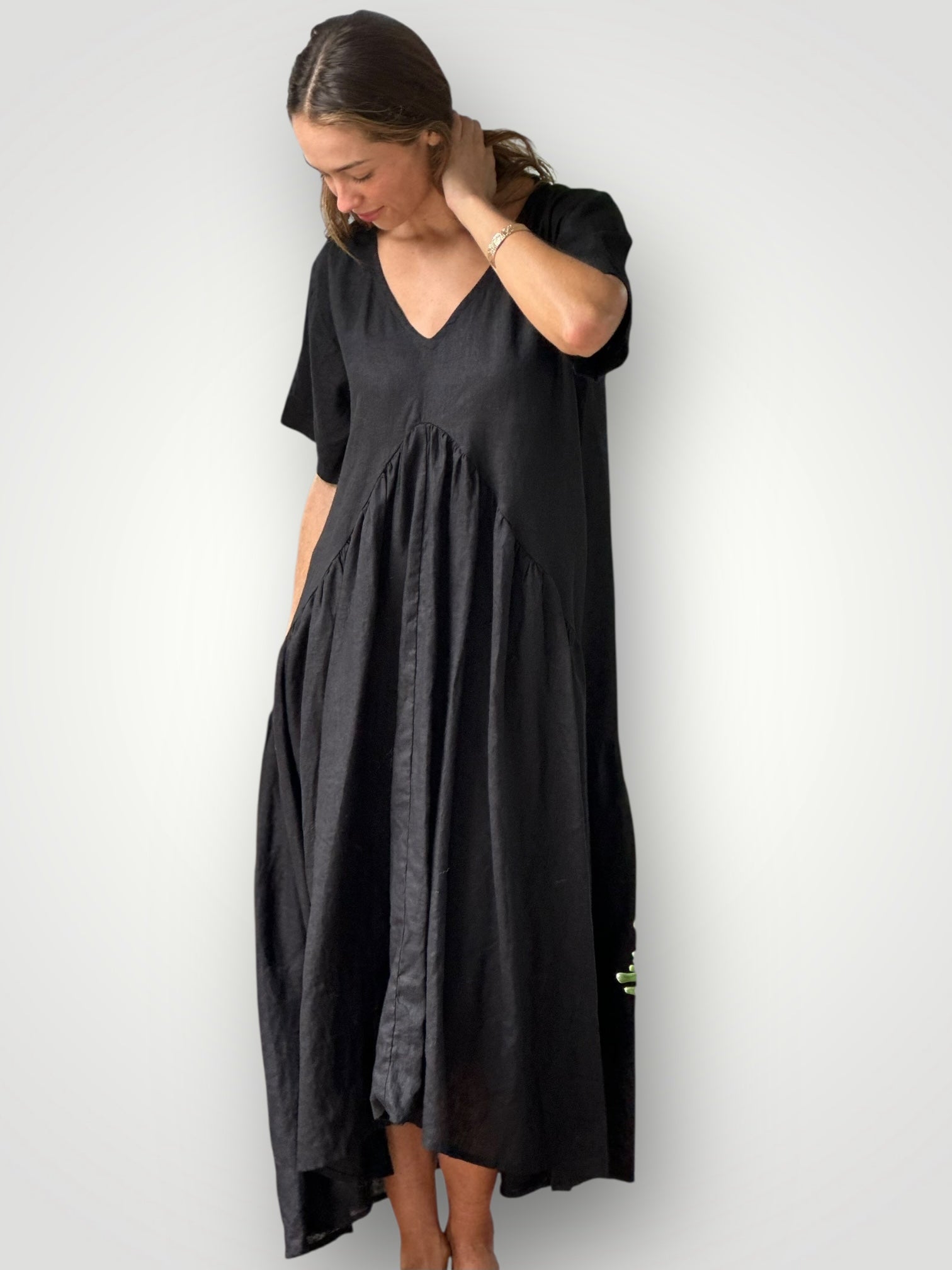 sophia dress -black linen Apparel
