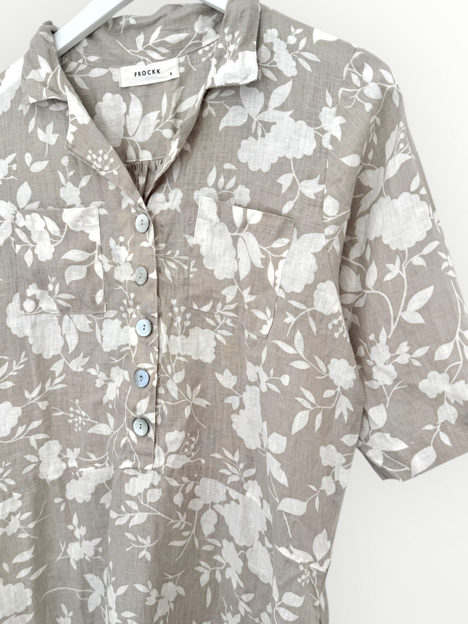 bridget dress - natural big flower linen Apparel