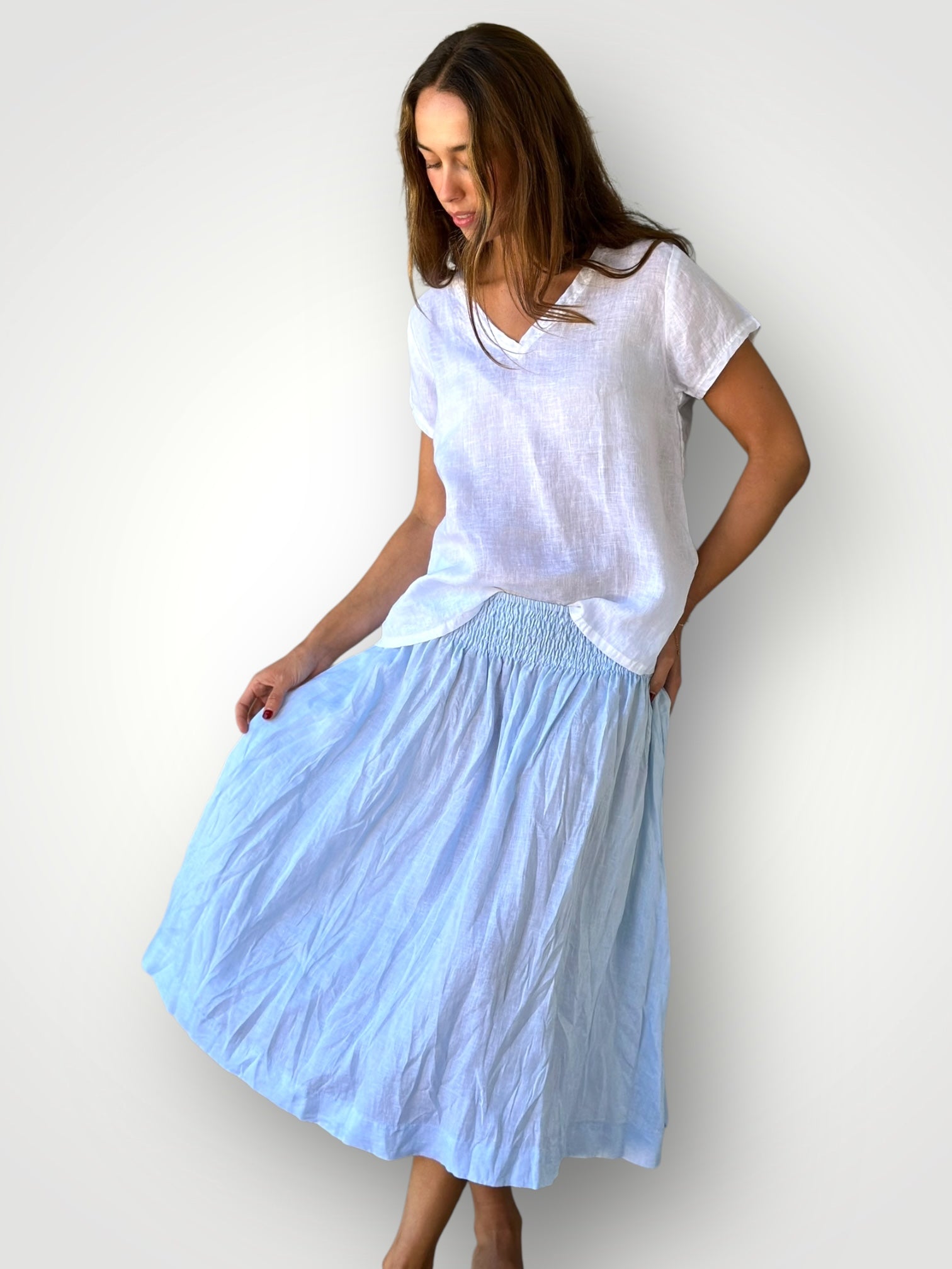 lola skirt - soft blue linen Apparel