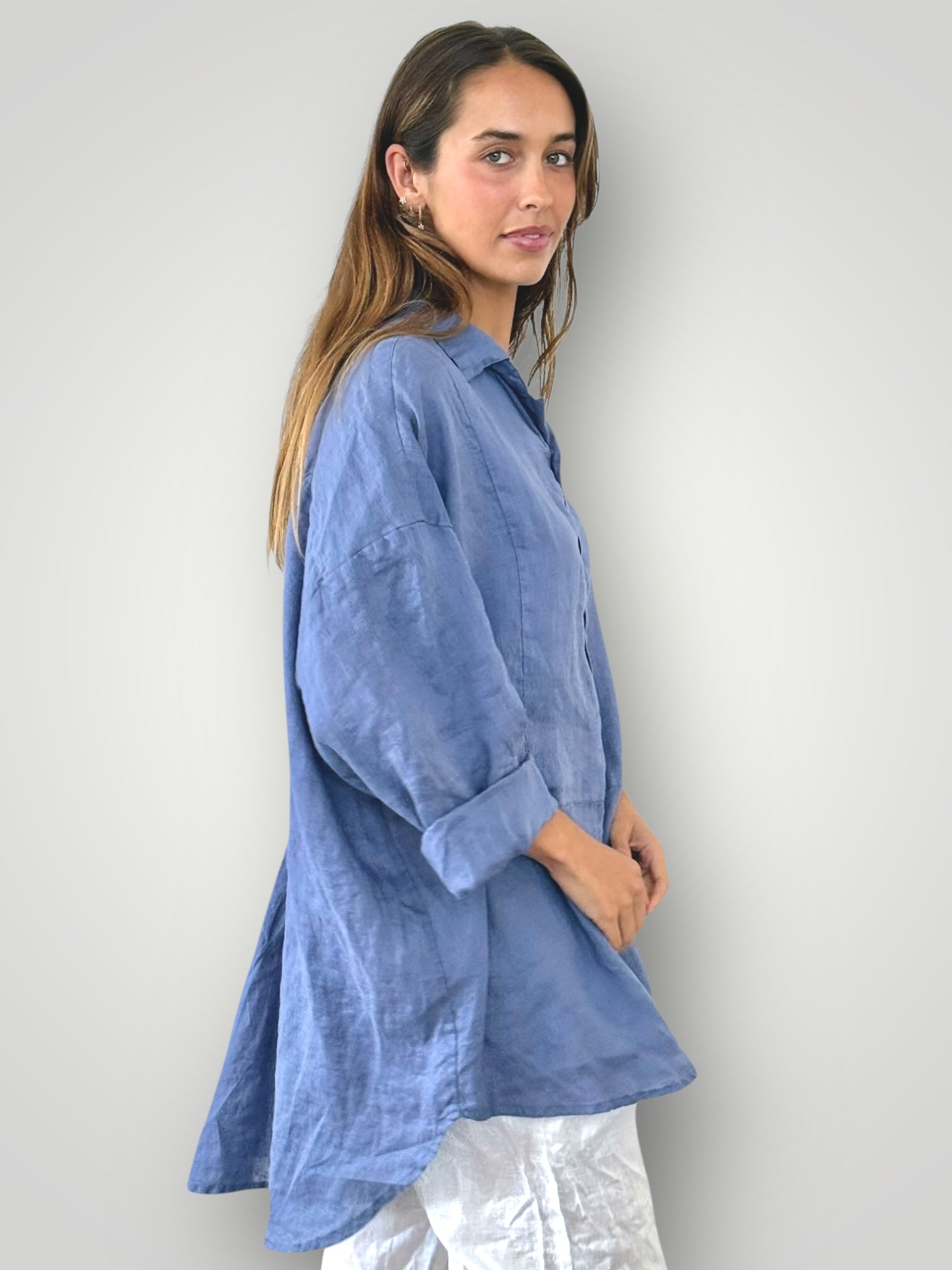 megan shirt - cornflower linen Apparel