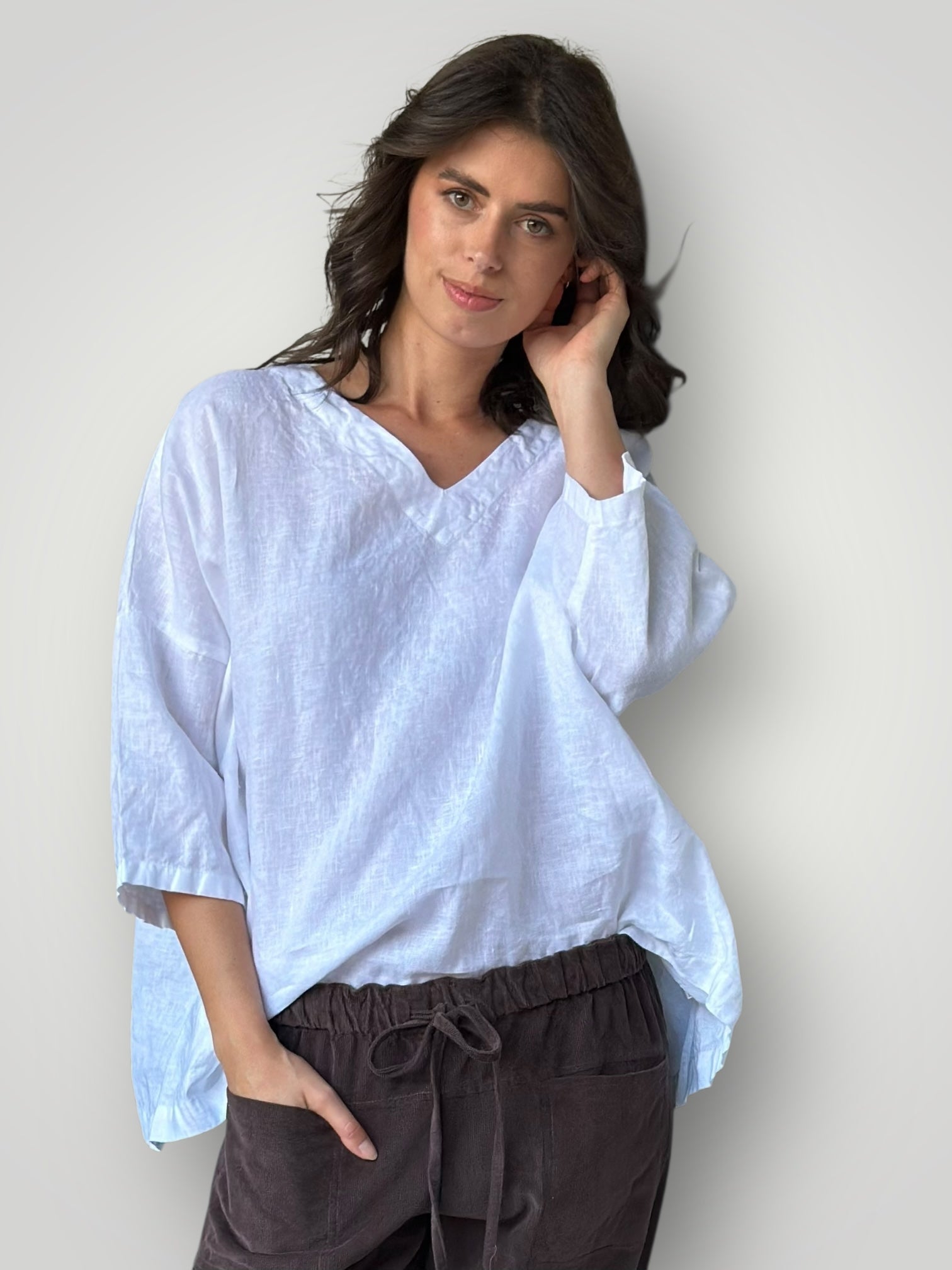 lydia top - white linen Apparel
