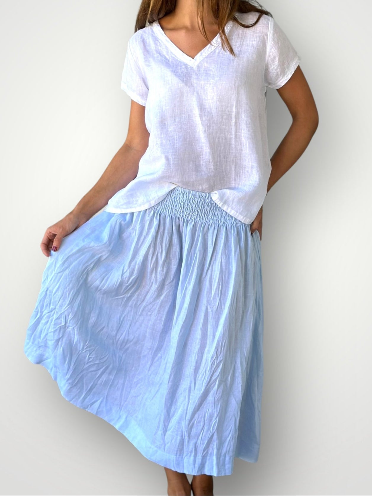 lola skirt - soft blue linen Apparel