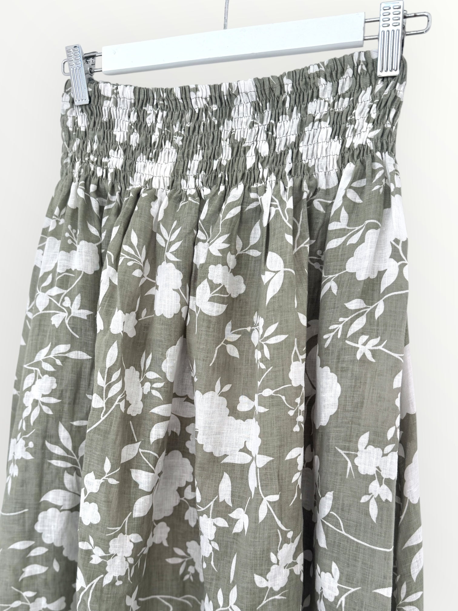 lulu skirt-big sage flower linen Apparel