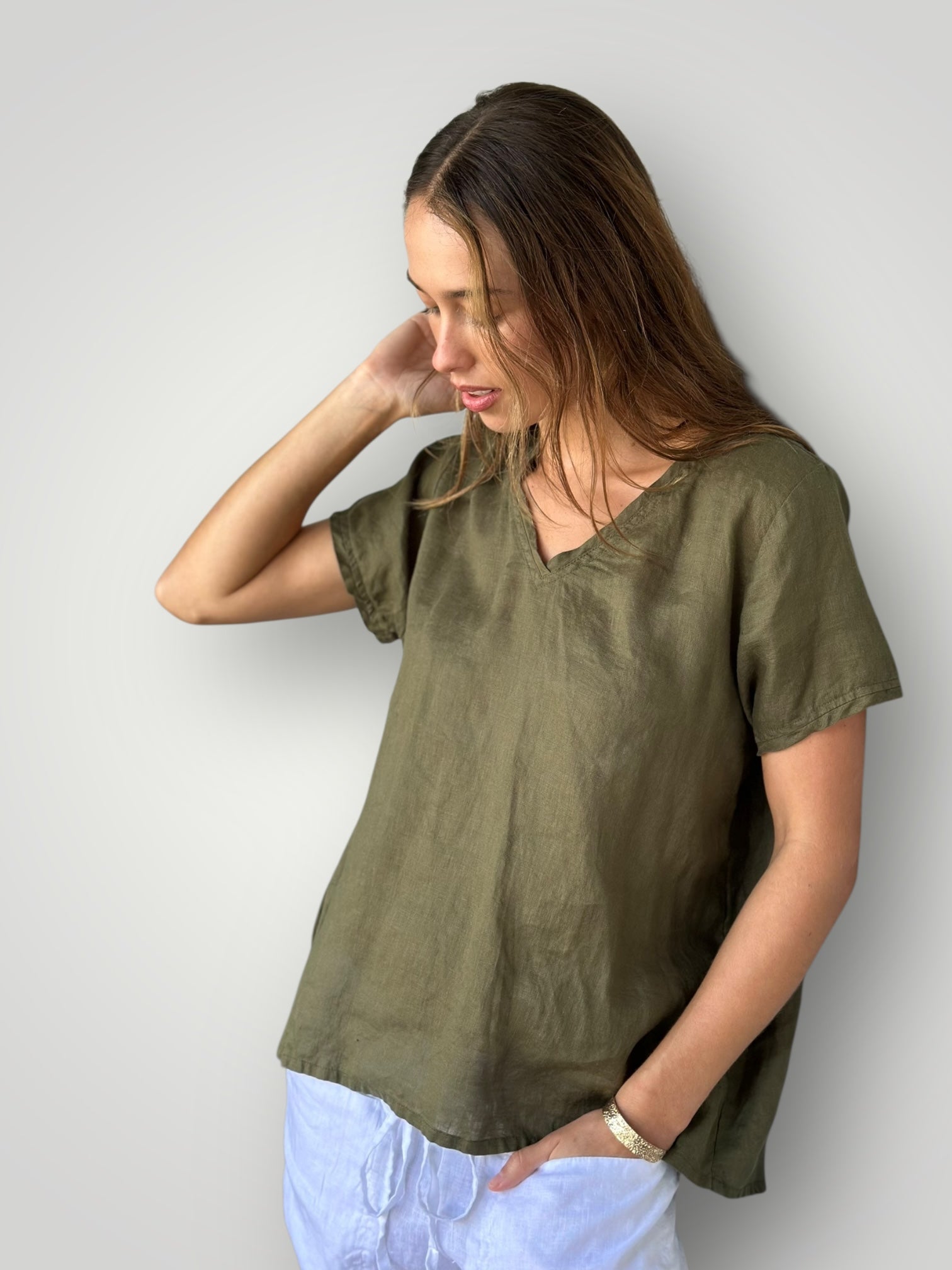 ellie v neck top - army linen Apparel