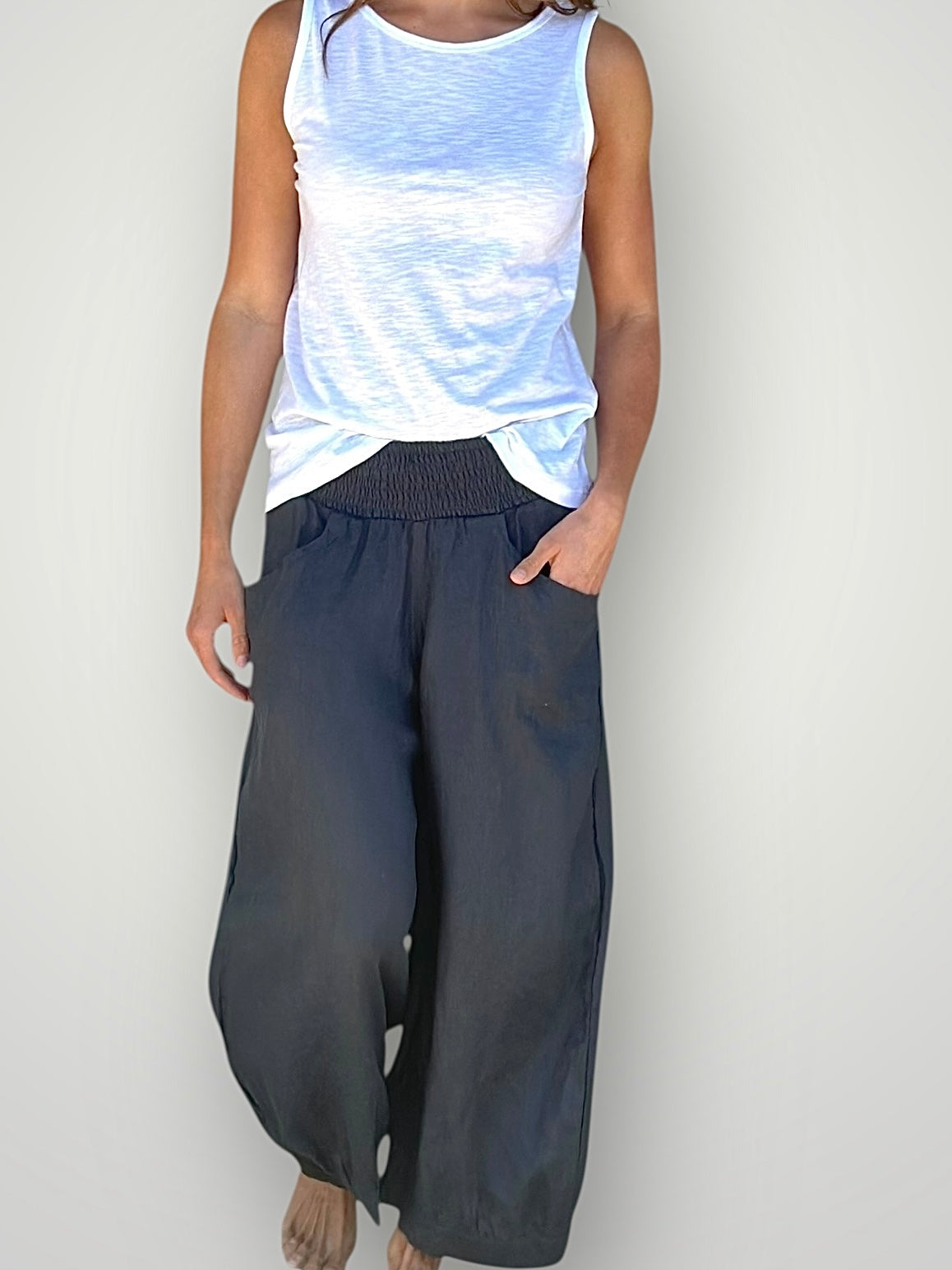 jackie pant - charcoal linen Apparel