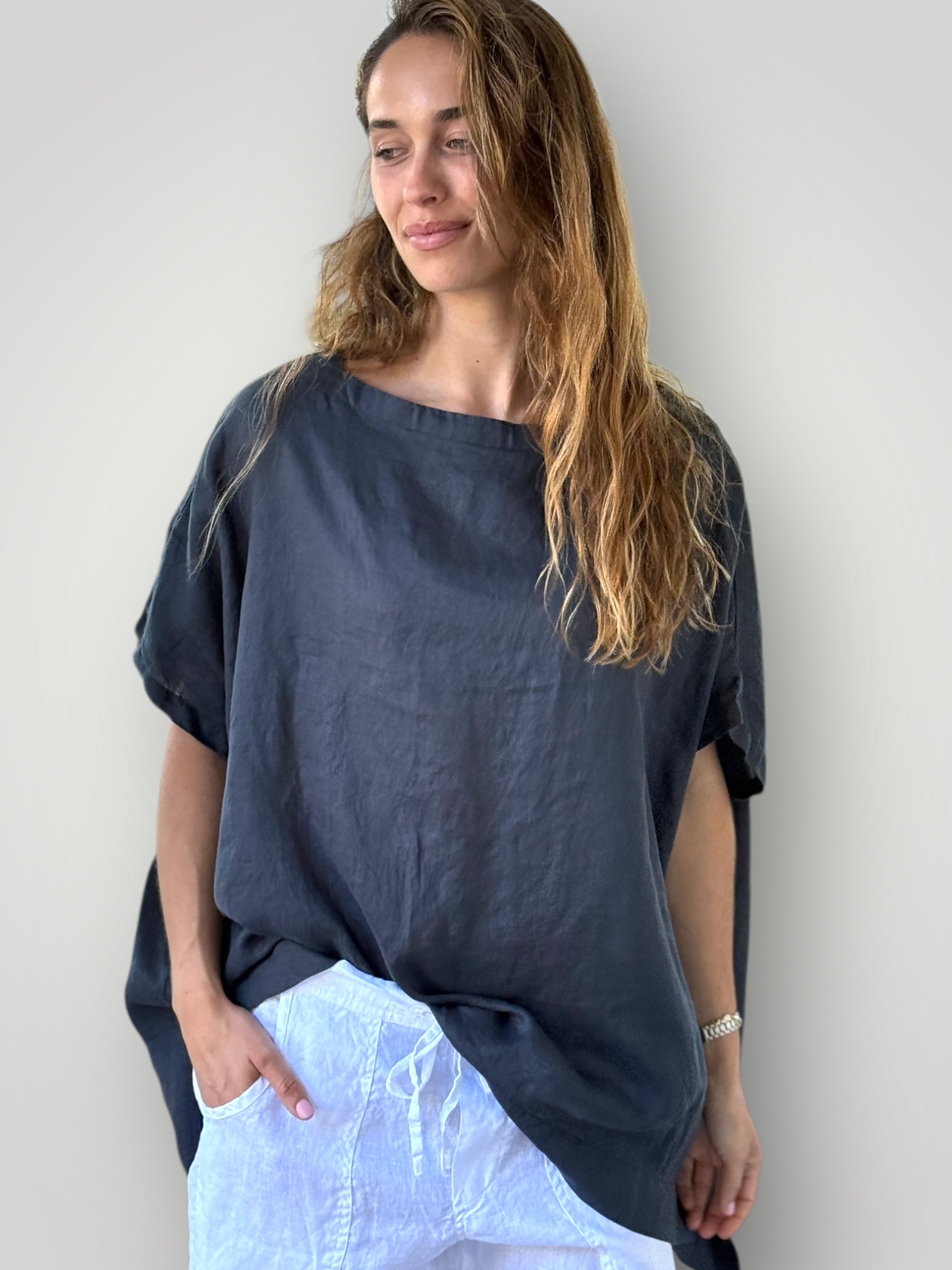 sammy top -charcoal linen Apparel