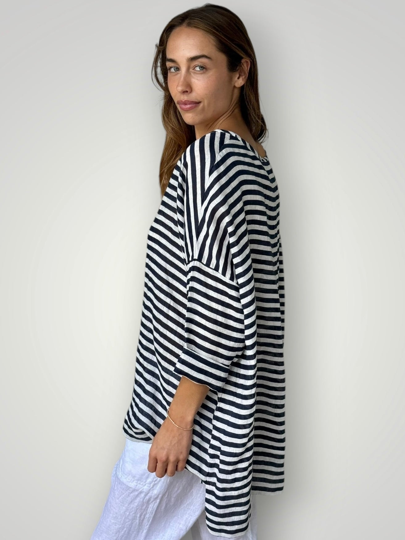 hunter top - navy stripe linen Apparel