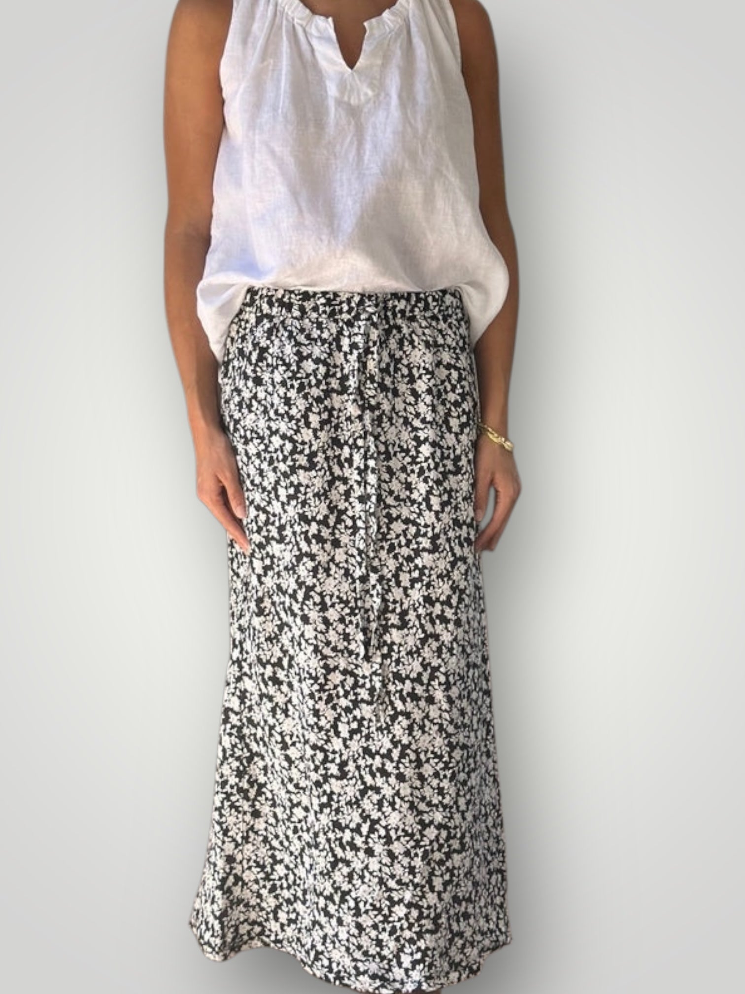 anthea skirt - black floral linen Apparel