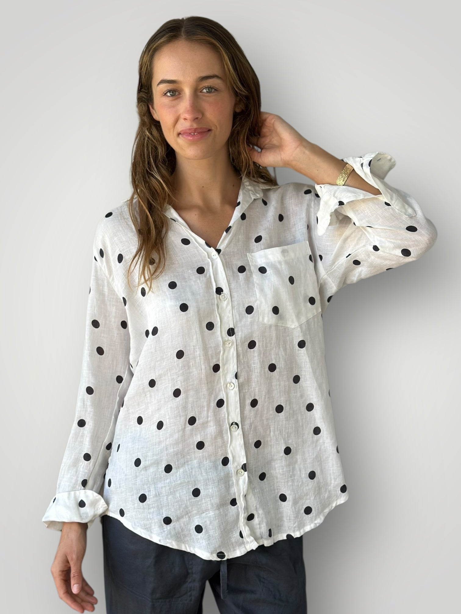 erika shirt - charcoal spot linen Apparel