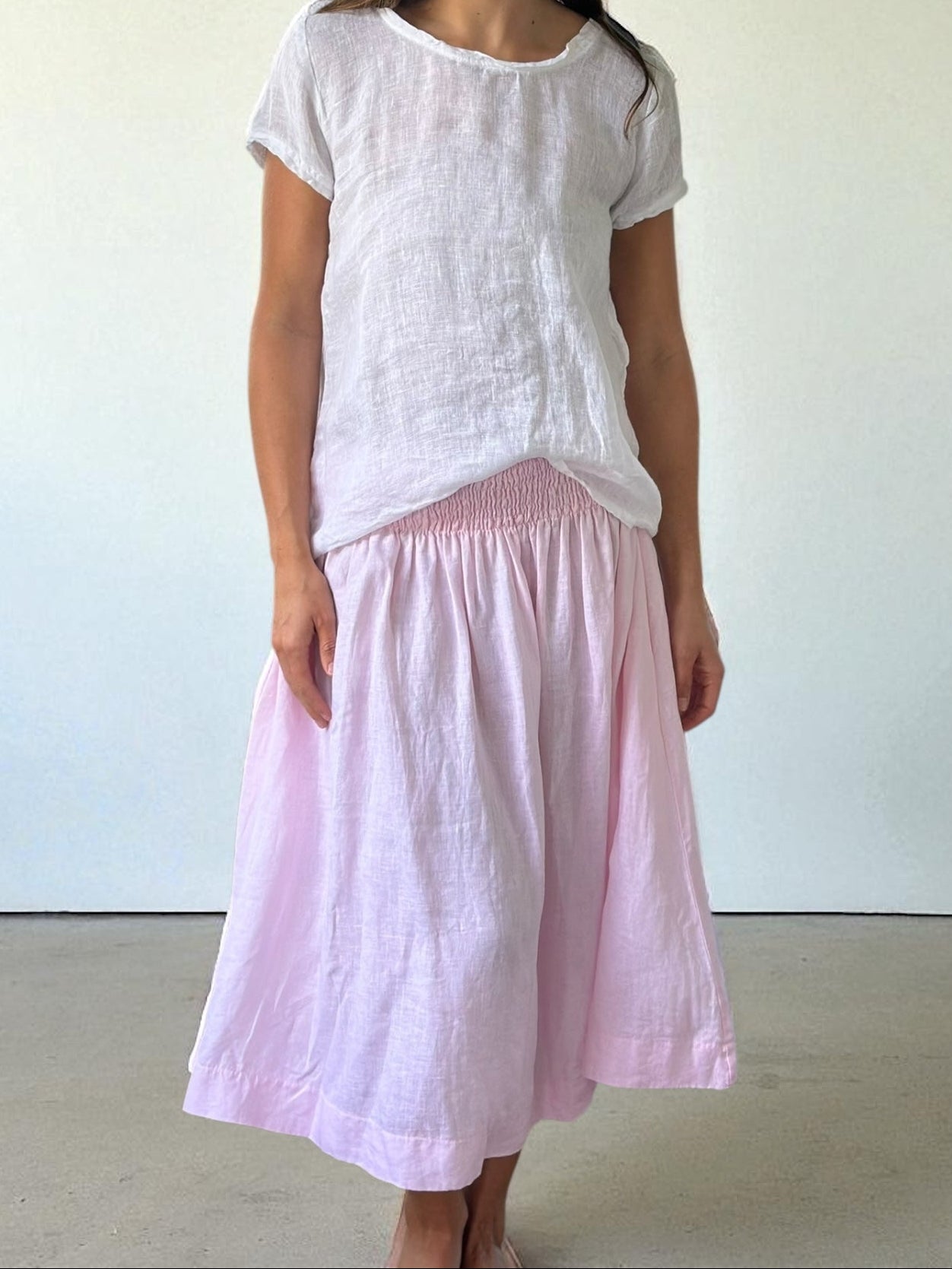 lola skirt - soft pink linen Apparel
