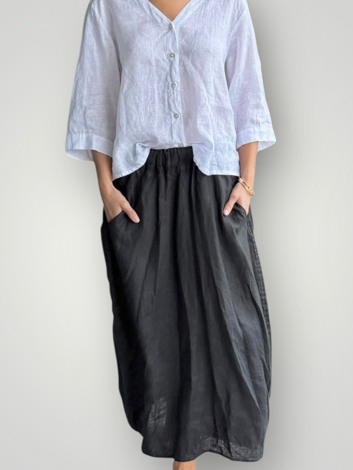 lana skirt - black linen Apparel