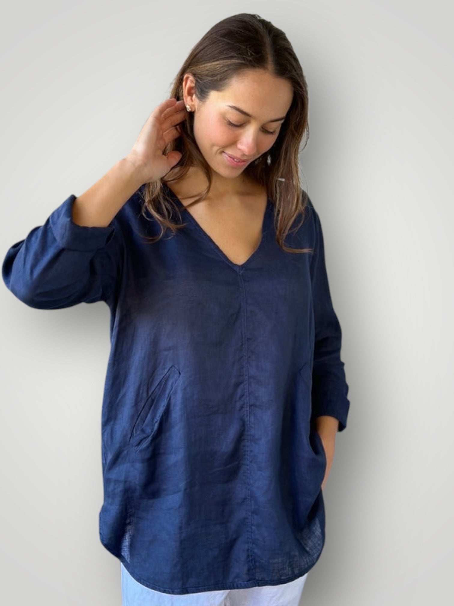 adrian top - navy linen Apparel
