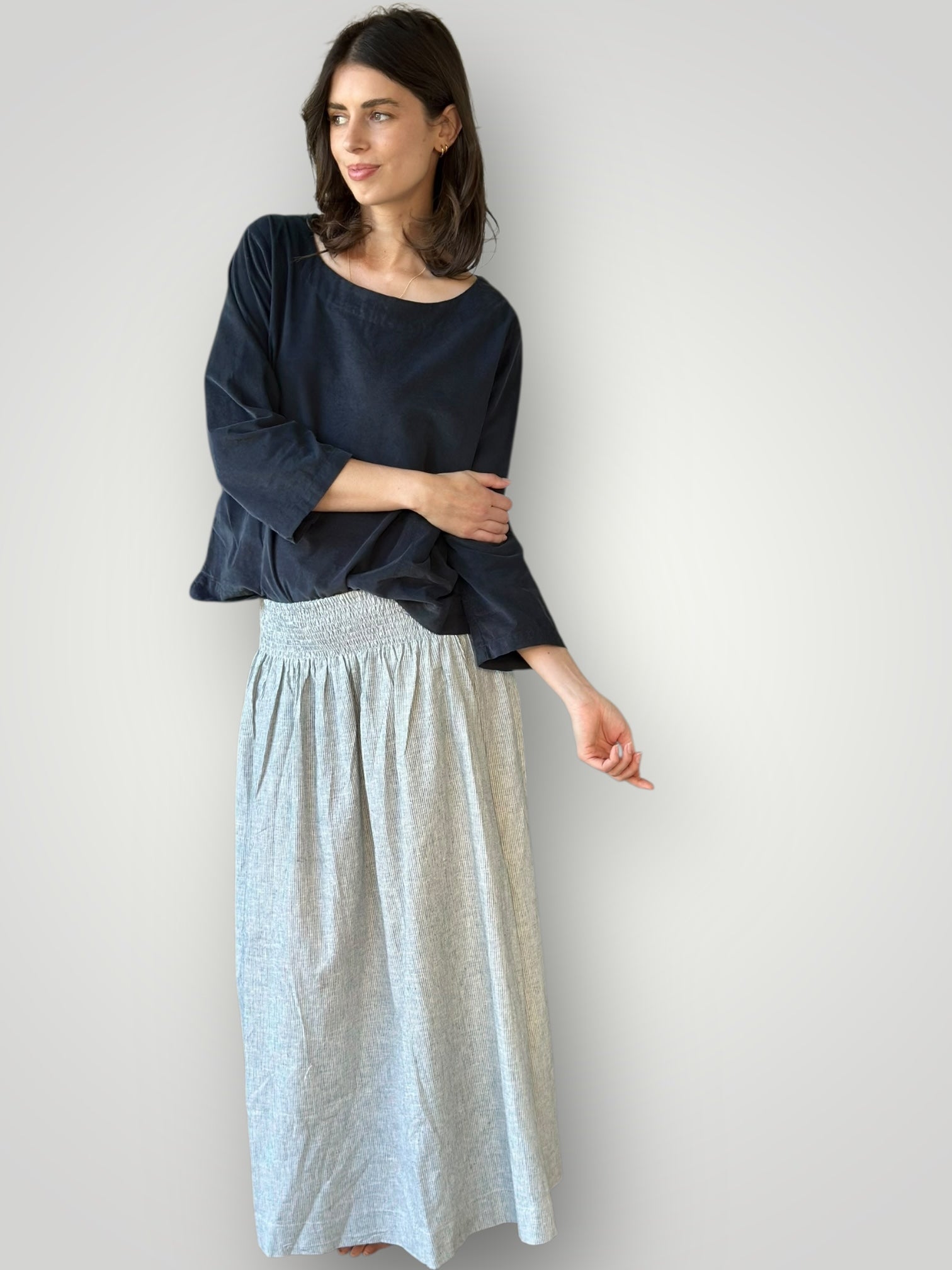 lulu skirt-fine grey stripe hemp Apparel