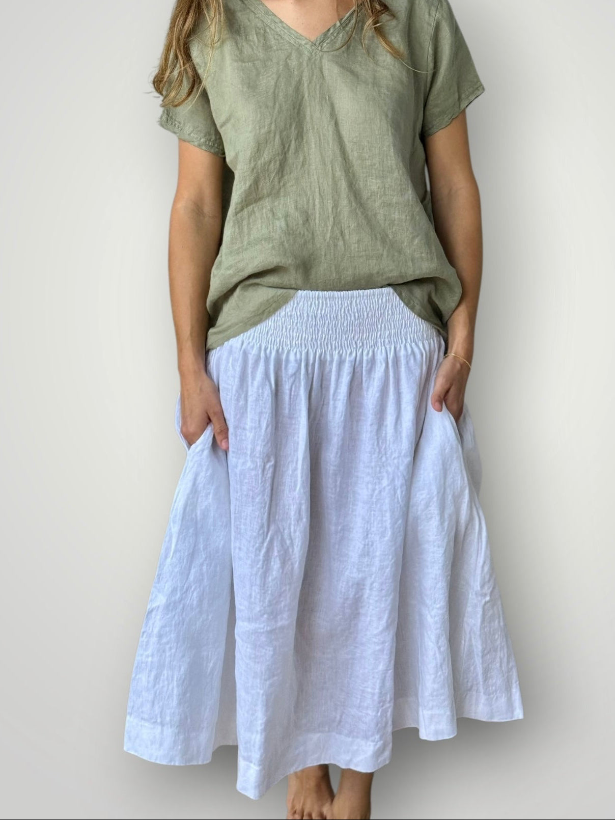 lola skirt-white linen Apparel