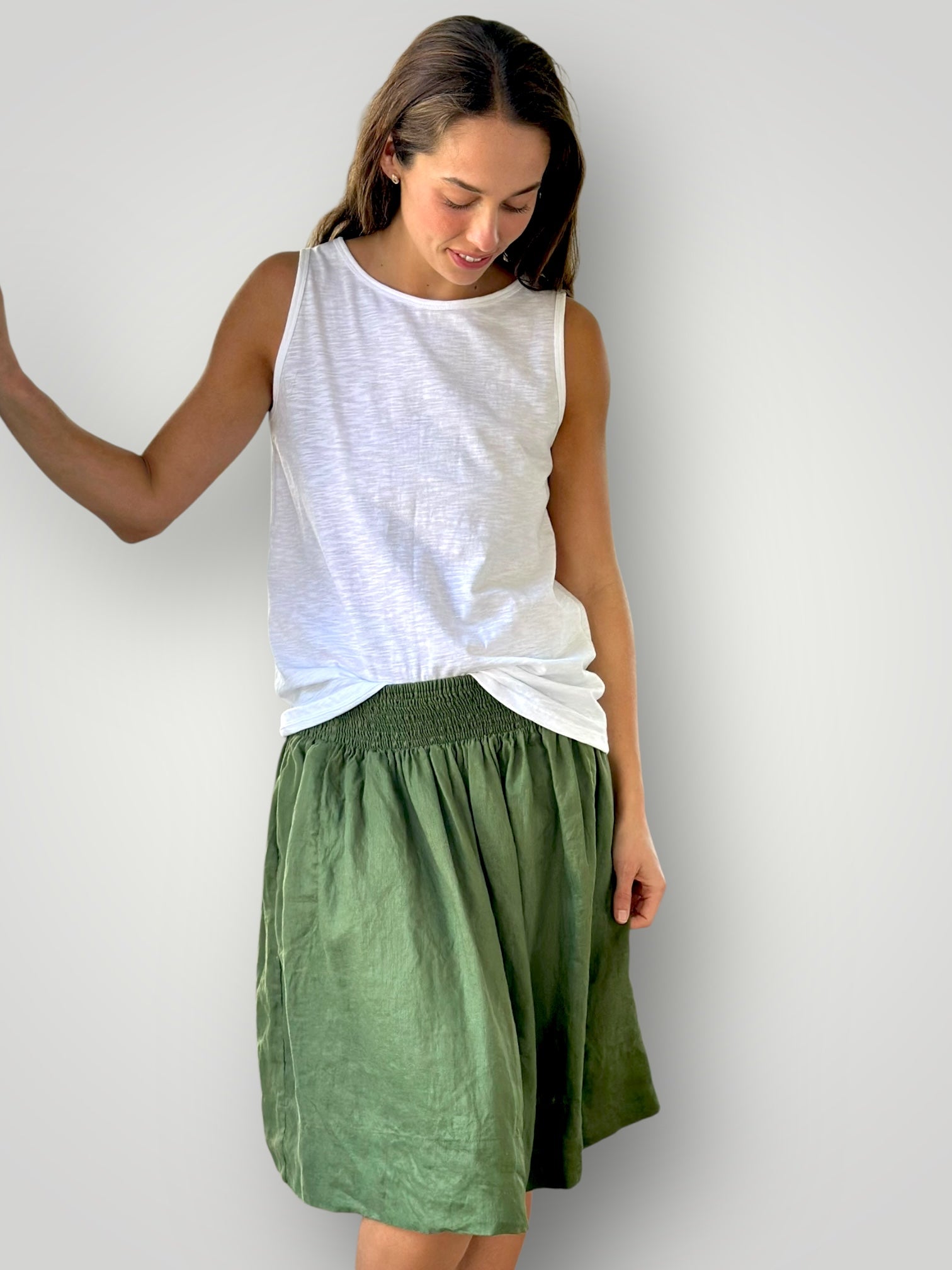 zoe skirt - moss linen Apparel