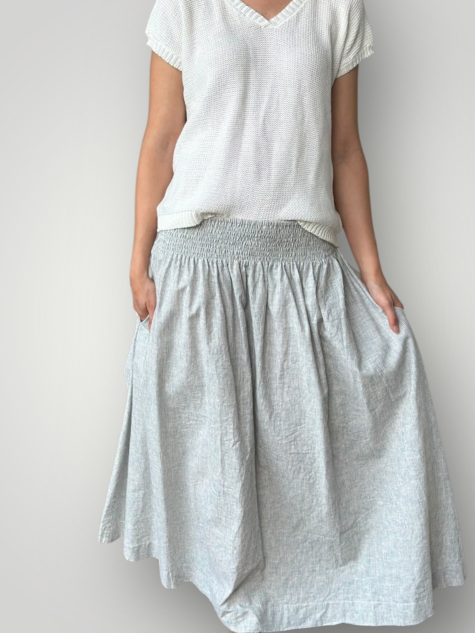 lulu skirt-fine grey stripe hemp Apparel