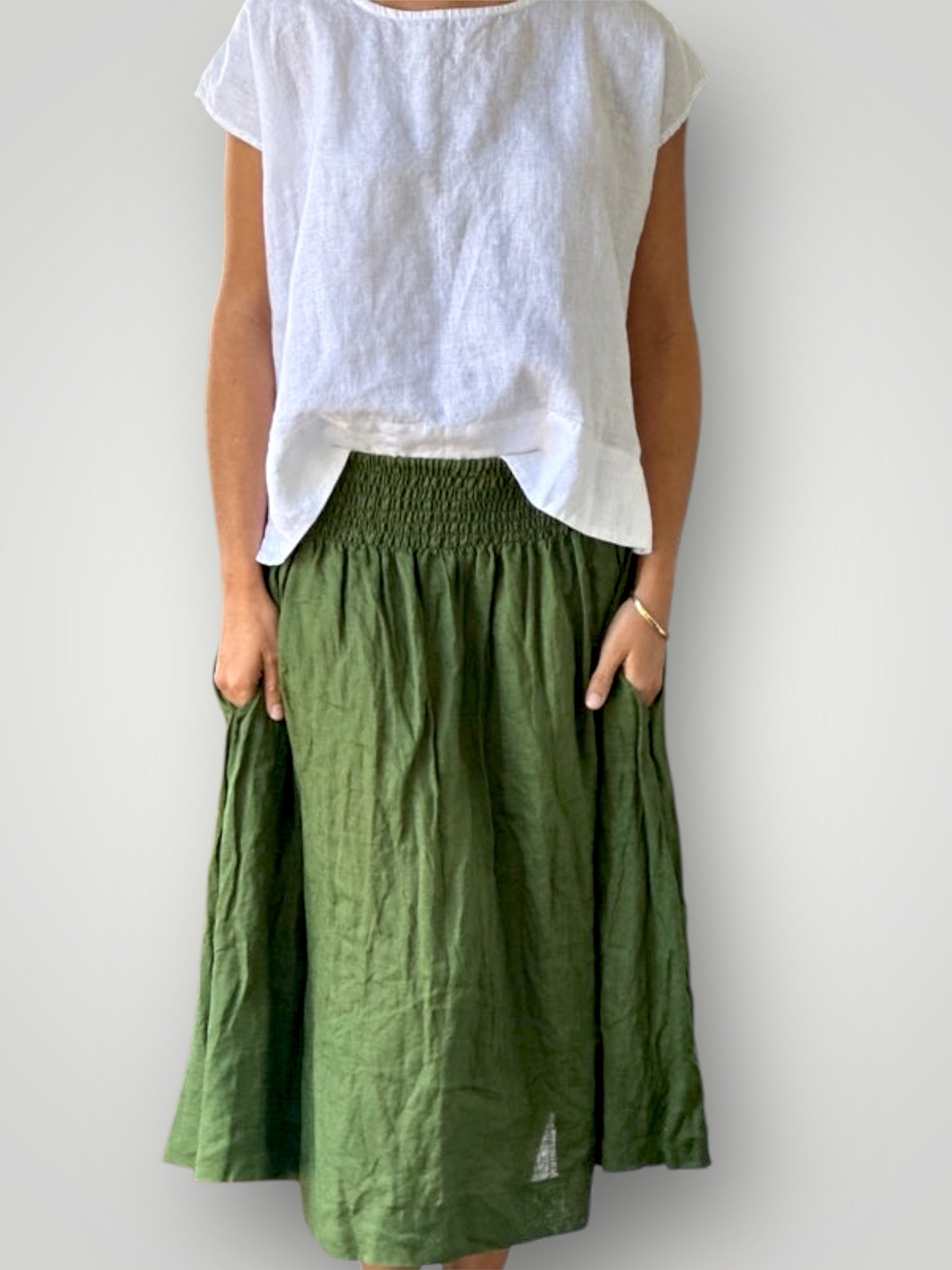 lola skirt - moss linen Apparel