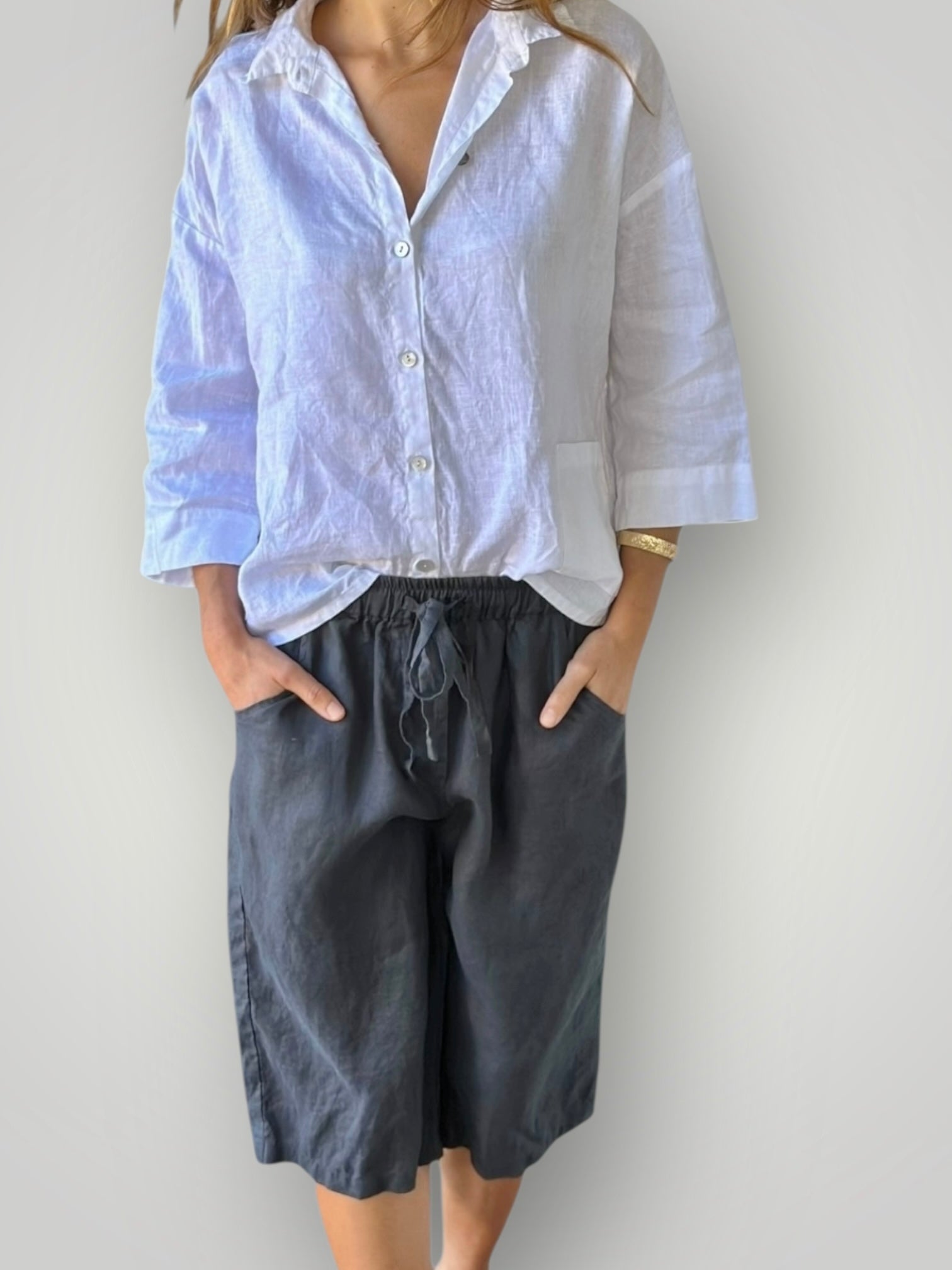 billy short-charcoal linen Apparel