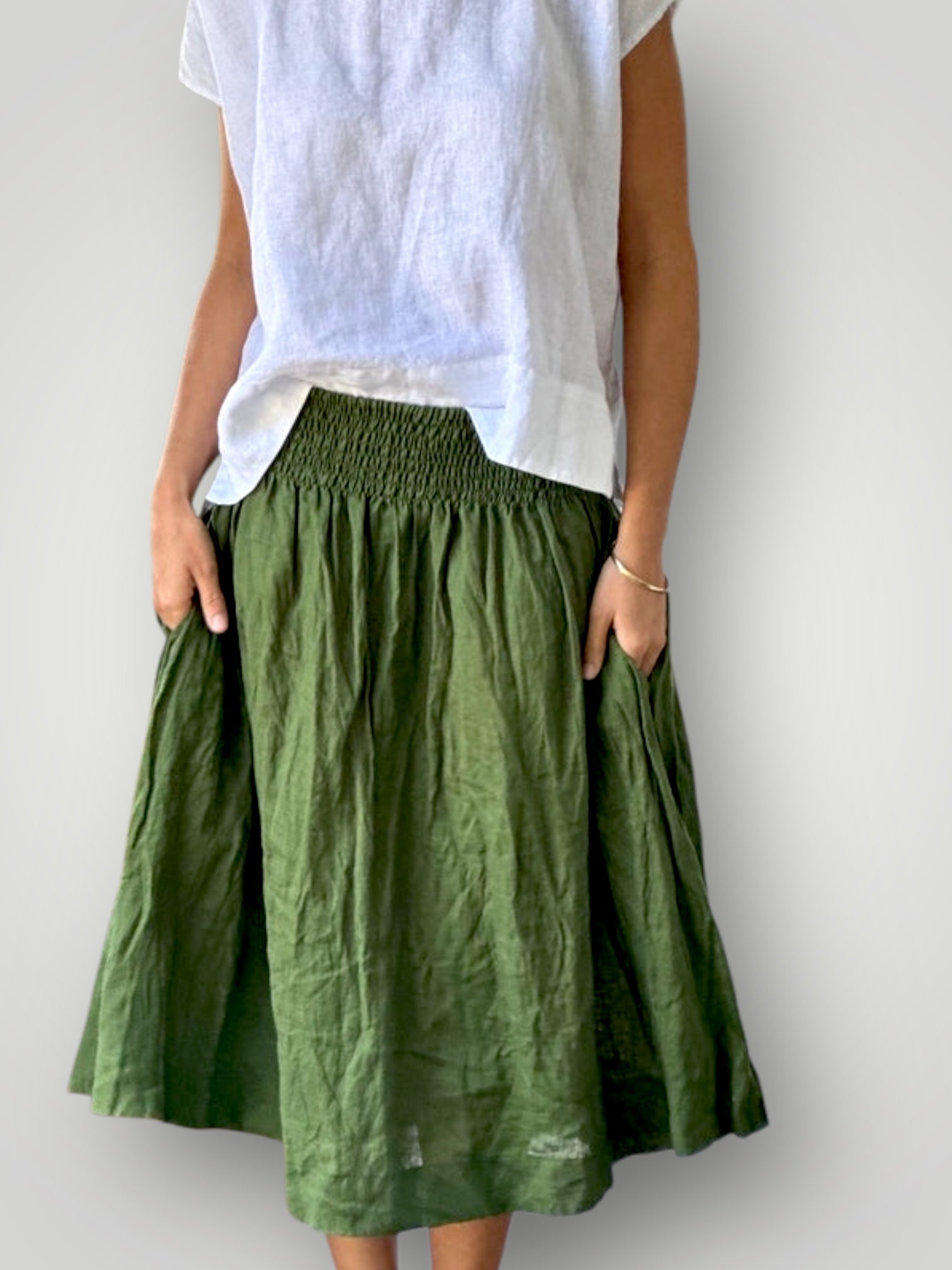 lola skirt - moss linen Apparel