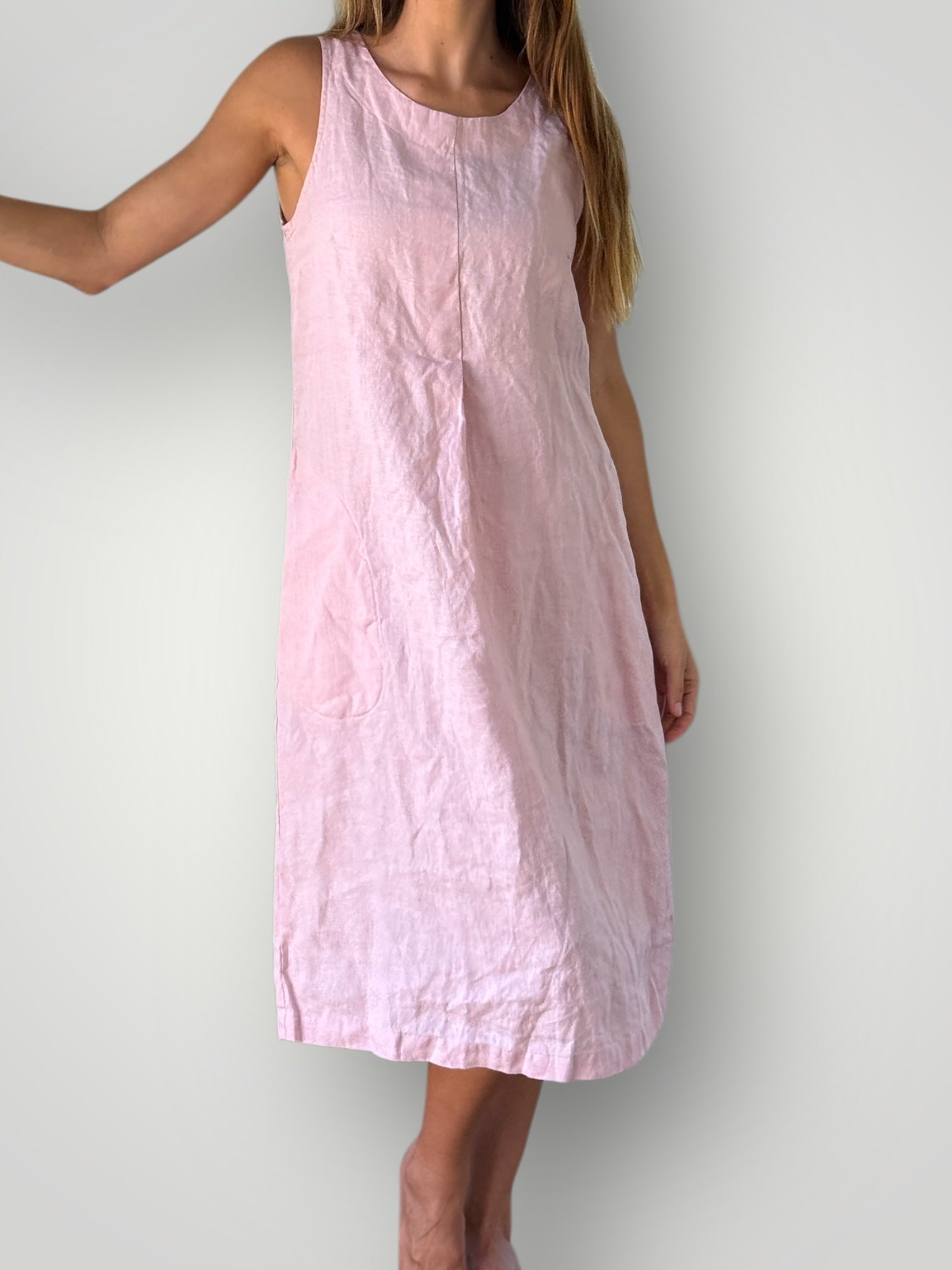 becky dress - peony pink linen Apparel