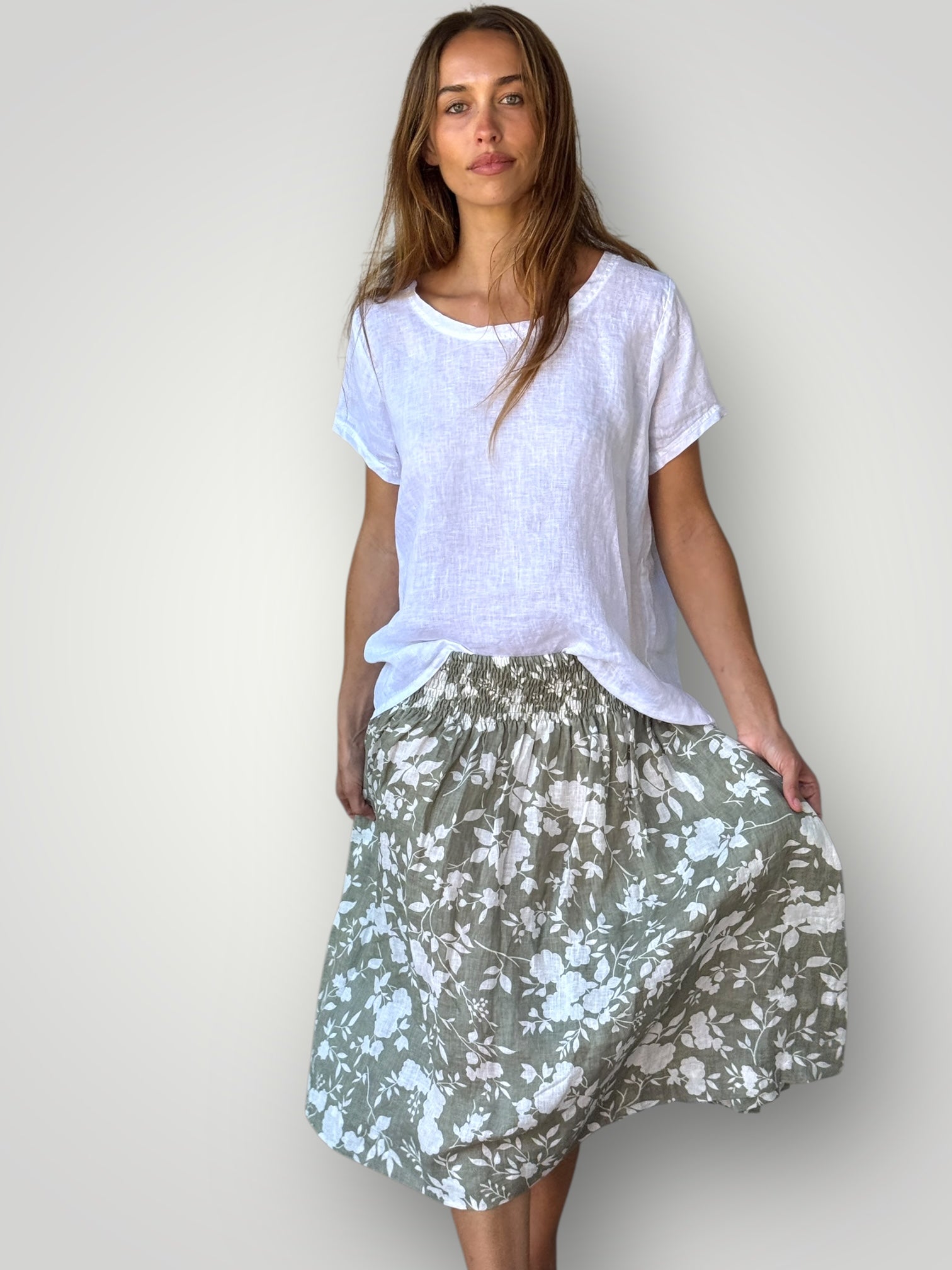 lola skirt - sage flower linen Apparel