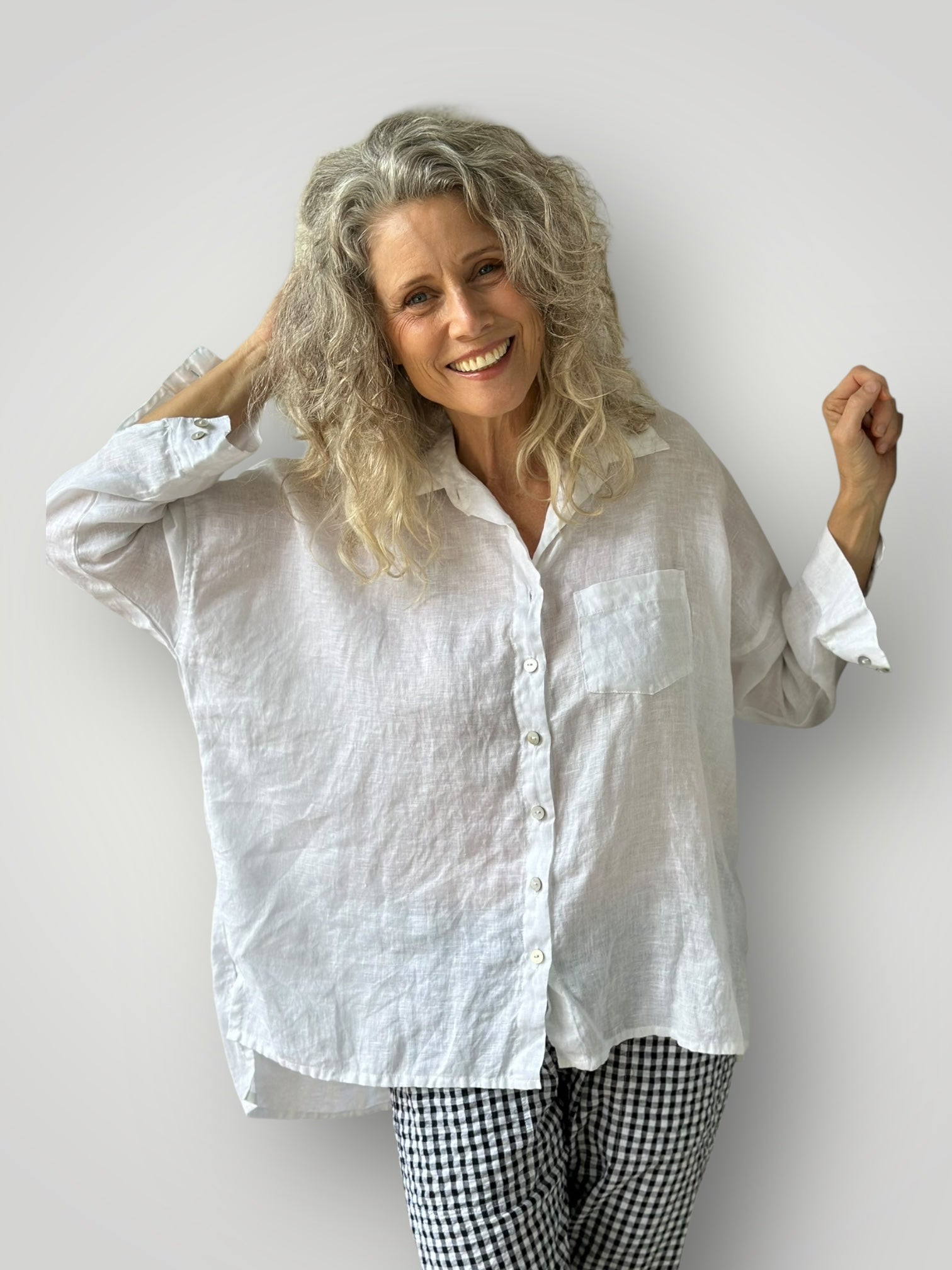 rosie shirt - white linen Apparel