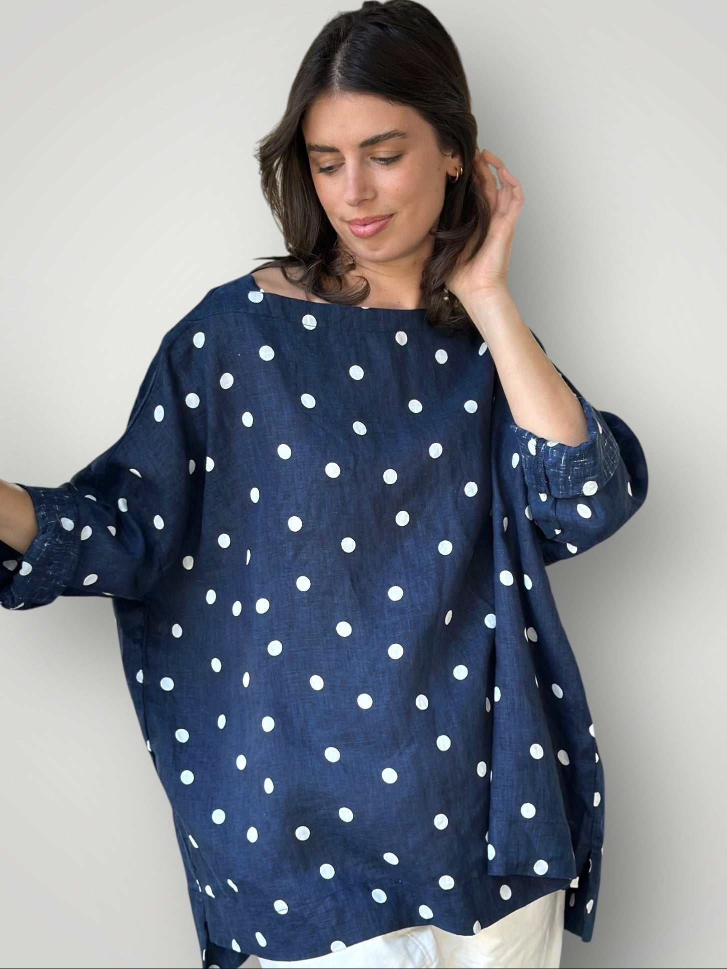 avril top - navy spot Apparel